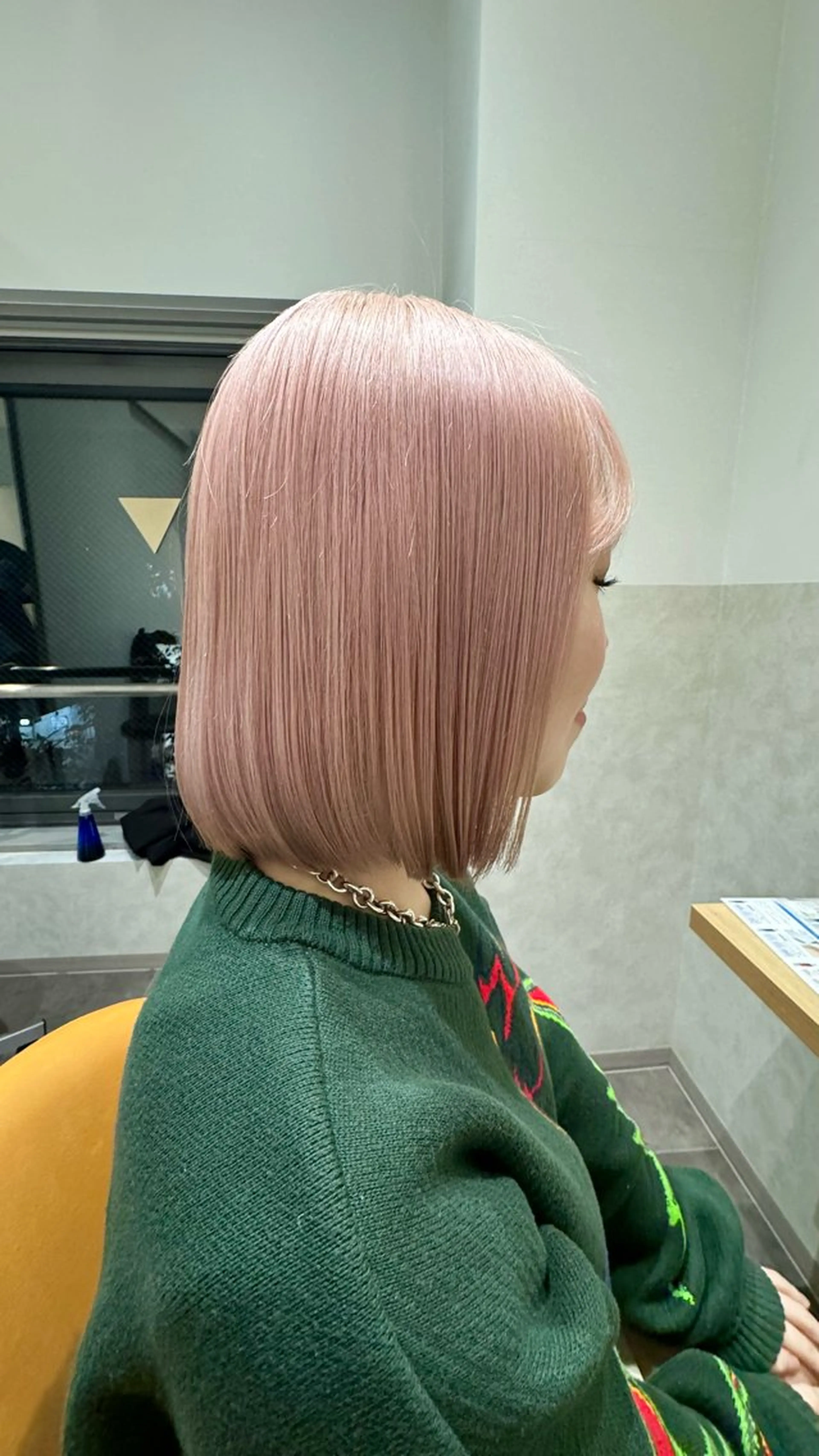 ミディアム カット ヘアカラー トリートメント SALOWIN札幌大通り所属・札幌ハイトーン/ ブリーチカラー/ドイのヘアスタイル