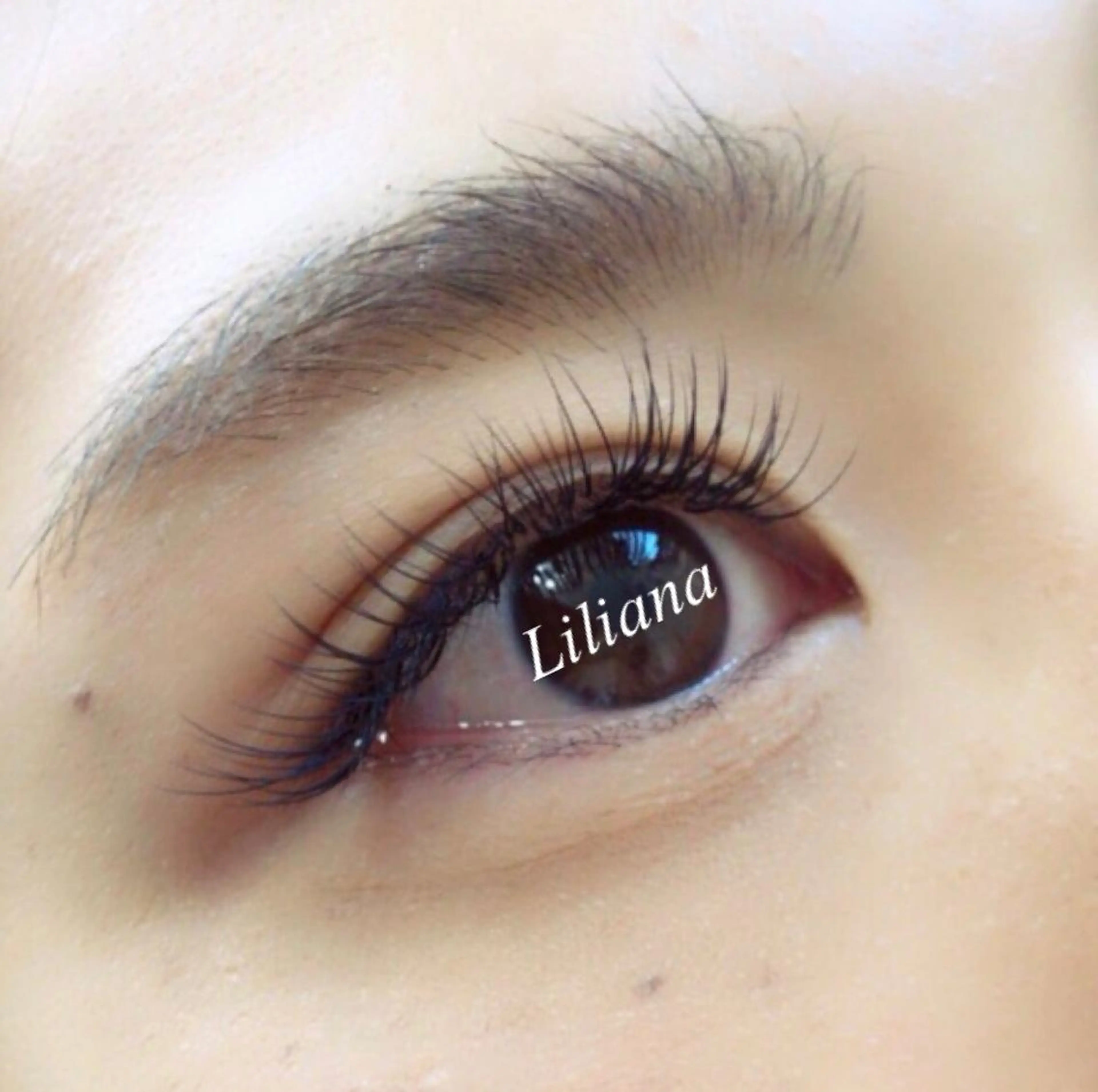 セミロング パーマ ヘアアレンジ メンズ キッズ ネイル マツエク・マツパ 目尻長め 地域 No. 1店 nail&eyelash Liliana所属・ベテランのお店です 🍓.Lilianaのマツエク・マツパデザイン
