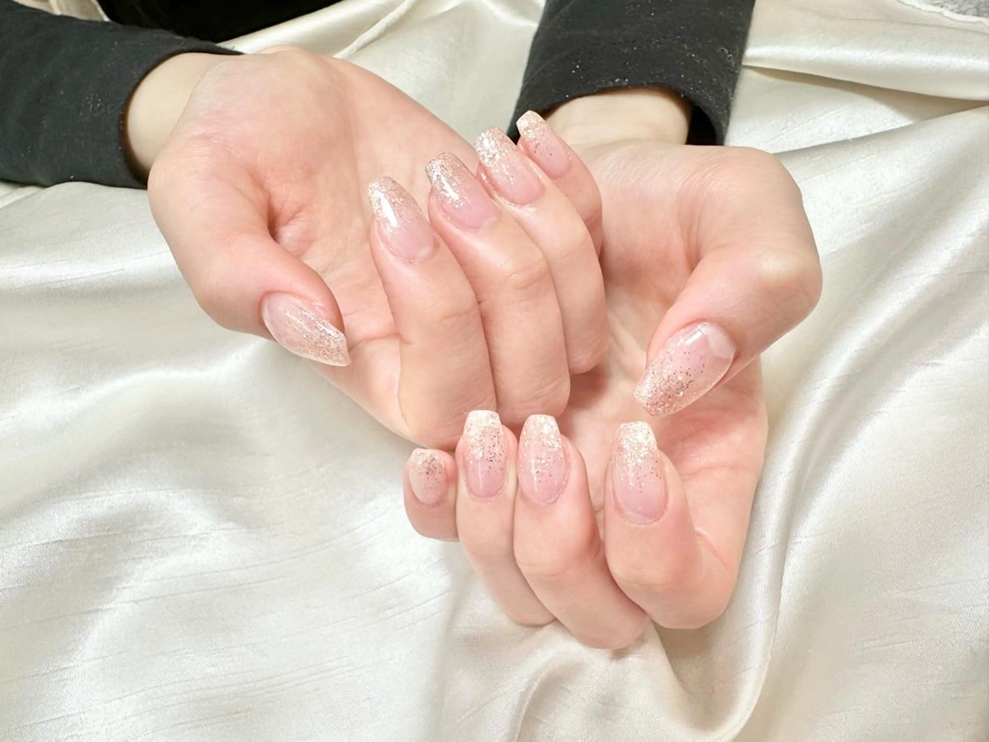 ネイル ラメ(グリッター) ラメグラデーション my place+s所属・o4nail___ ARISAのネイルデザイン