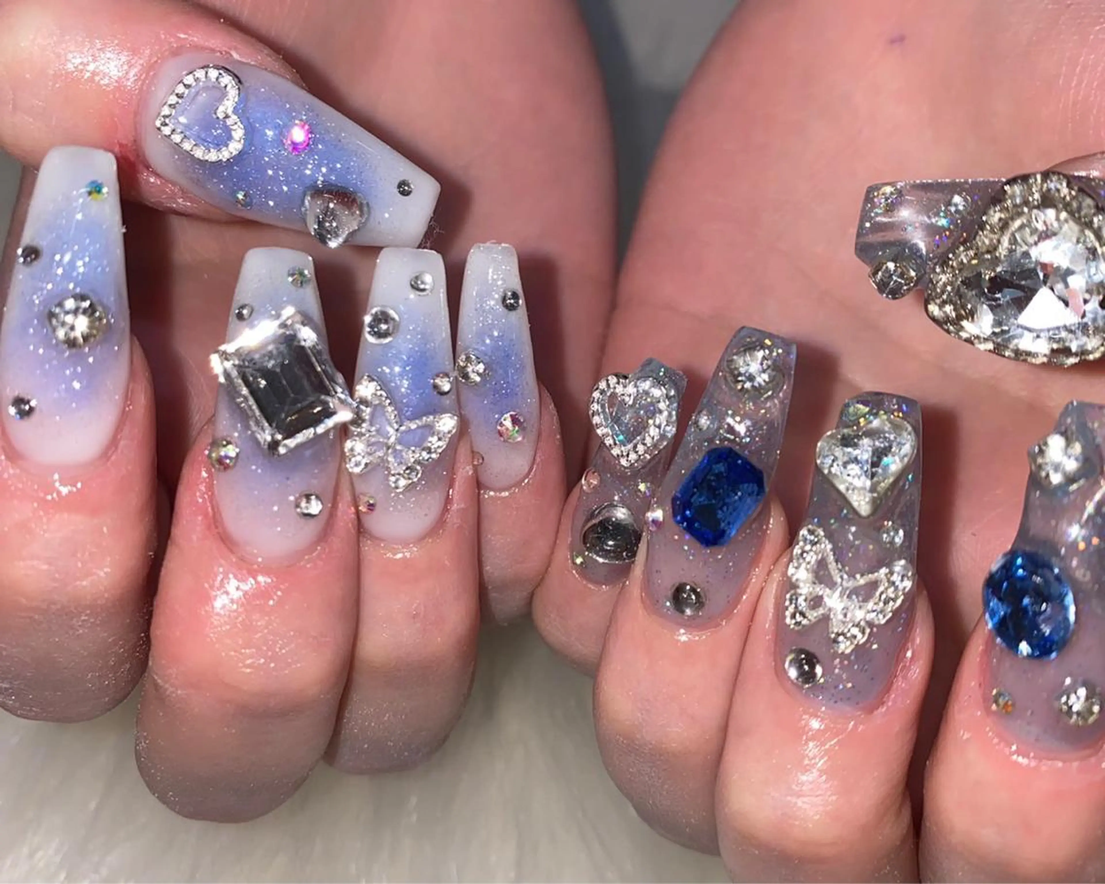ネイル チークネイル ハート キラキラネイル リボン スカルプネイル NAILSGOGO shibuyaのネイルデザイン