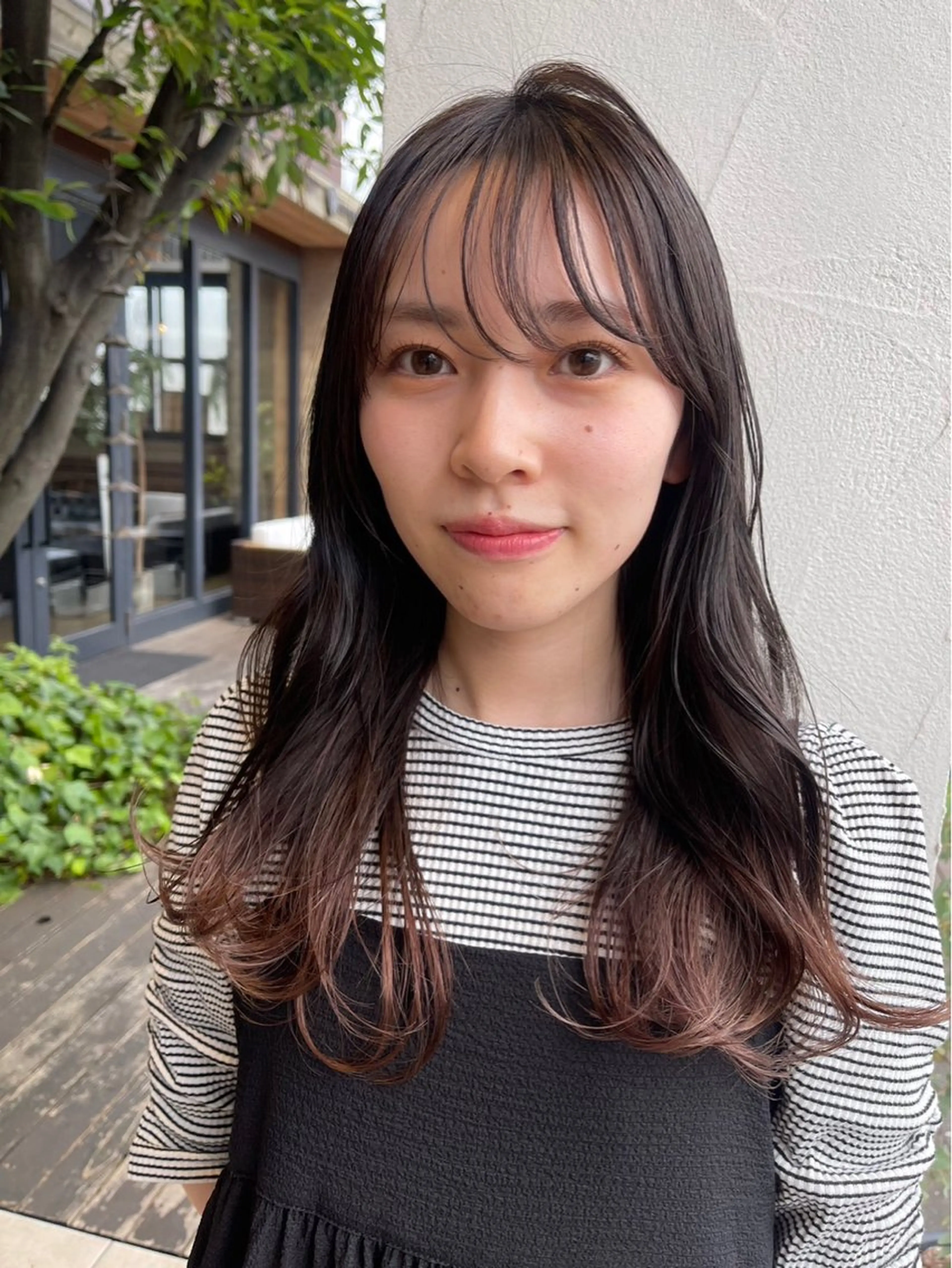 セミロング カラー 梨子🐣艶カラー🌈 ダメージレス💖のヘアスタイル