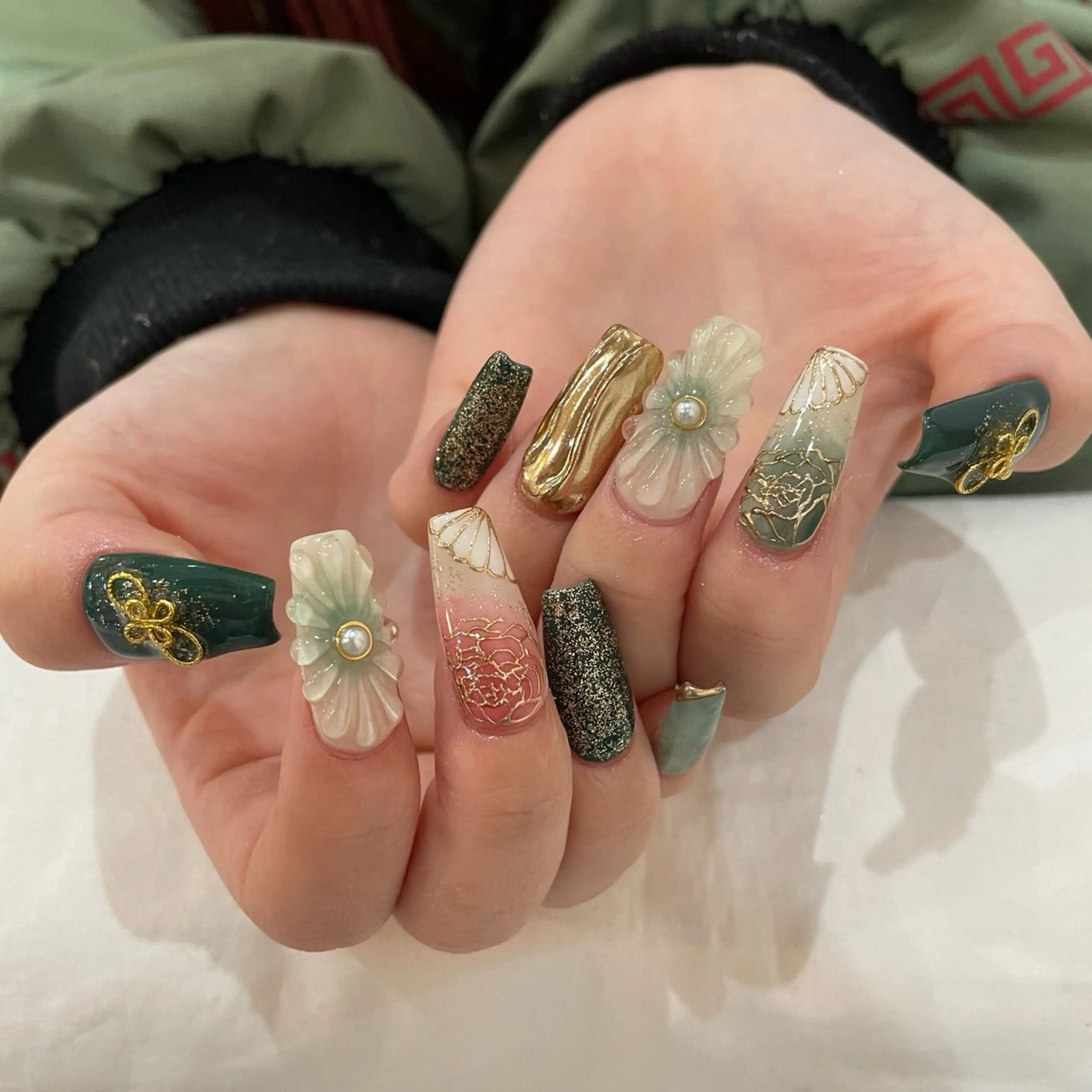 ネイル アートネイル スカルプネイル ハンドネイル LIFE miyuのネイルデザイン