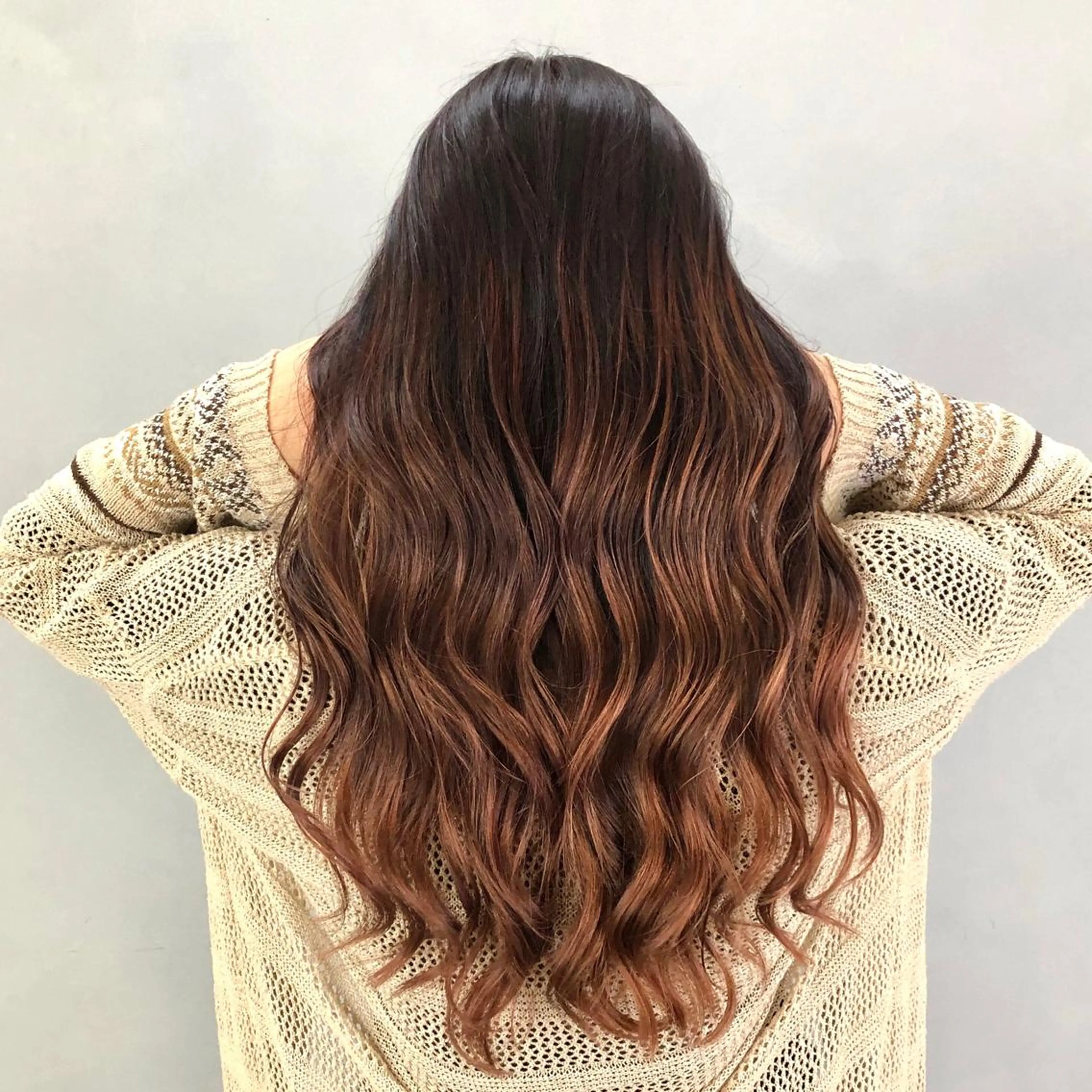 ロング カラー パーマ ヘアアレンジ メンズ キッズ ネイル マツエク・マツパ ブラウンカラー グラデーションカラー ピンクカラー ピンクブラウン カラーマツエク 🧸ハイトーン🧸 ゆっきー🧸のヘアスタイル
