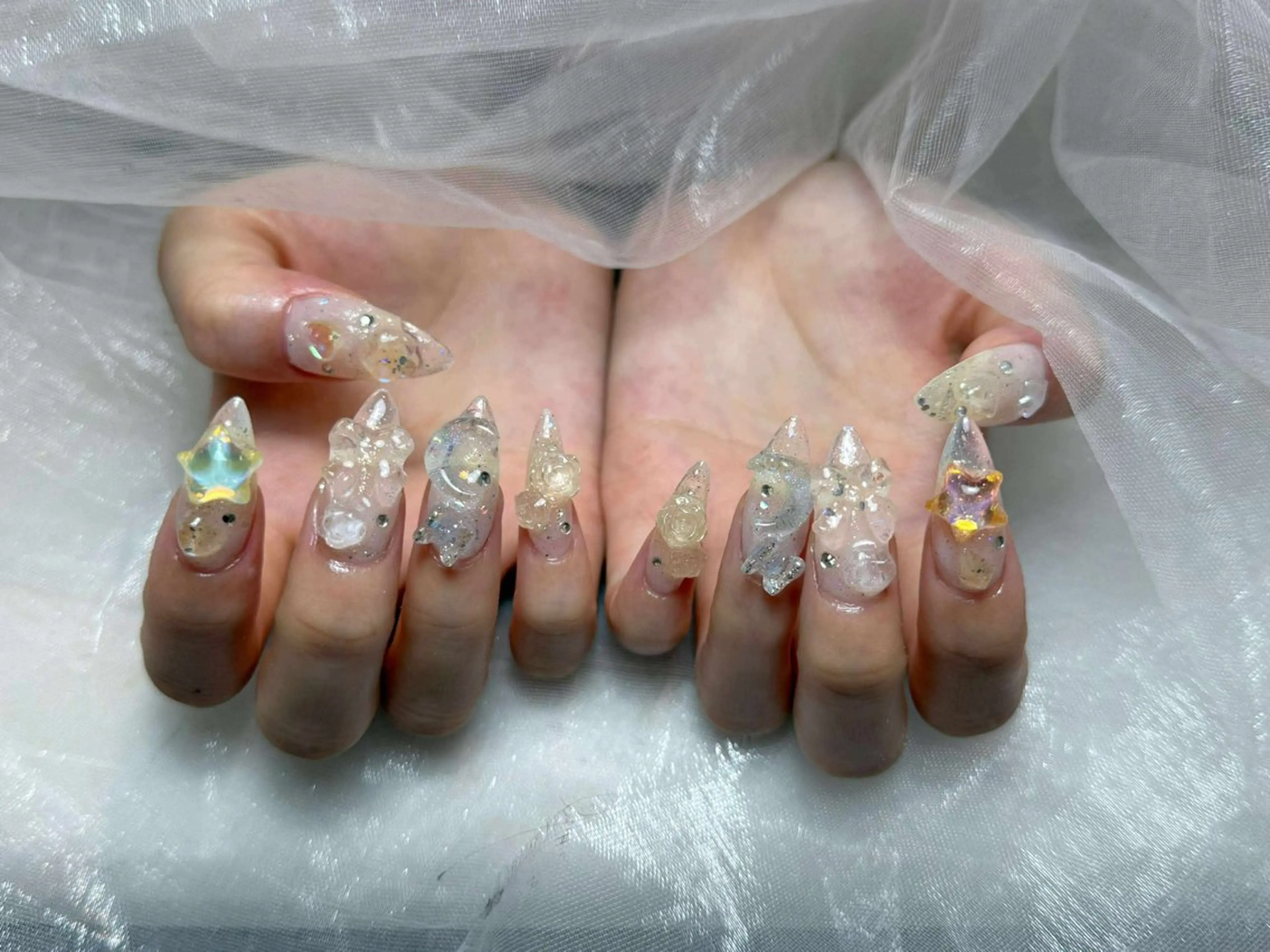 ネイル アートネイル 成人式 ジェルネイル ニュアンスネイル 夏ネイル ハンドネイル Nie Nail Shinokuboのネイルデザイン