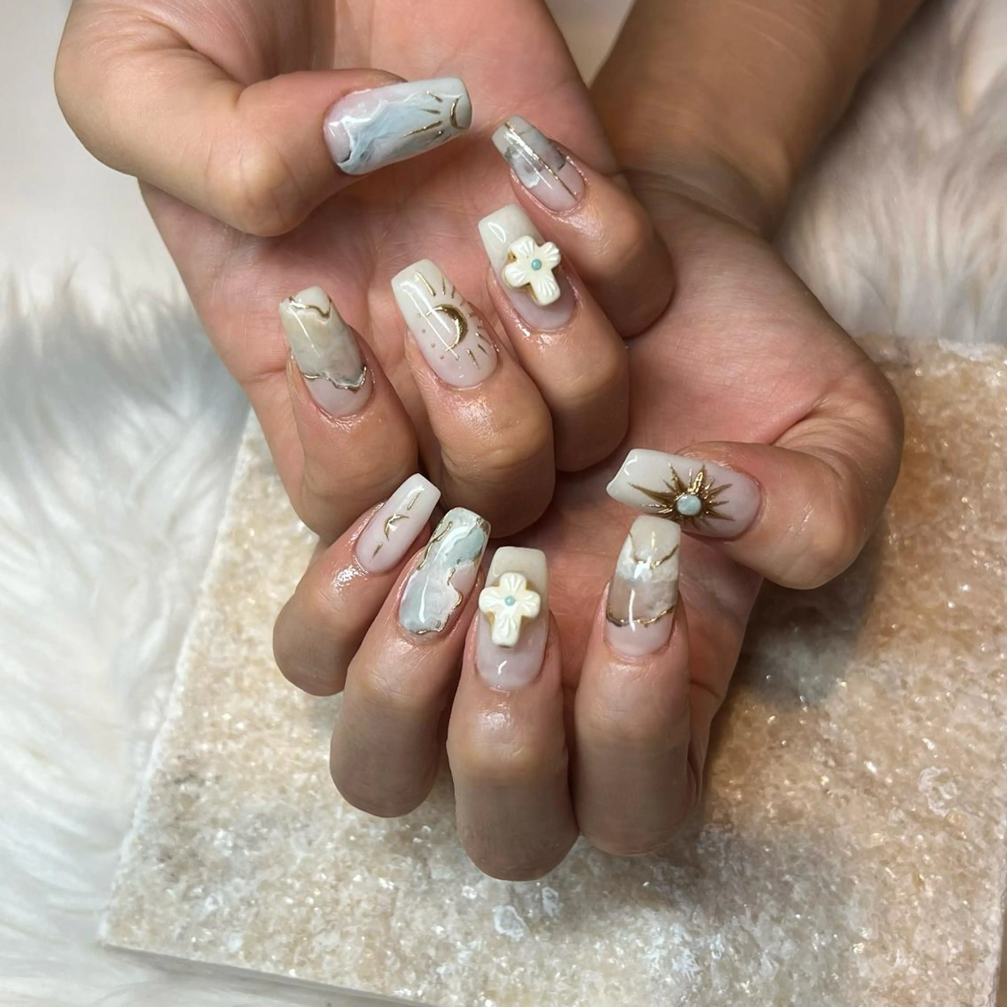 ネイル ハンドネイル Chipieee Tokyoのネイルデザイン