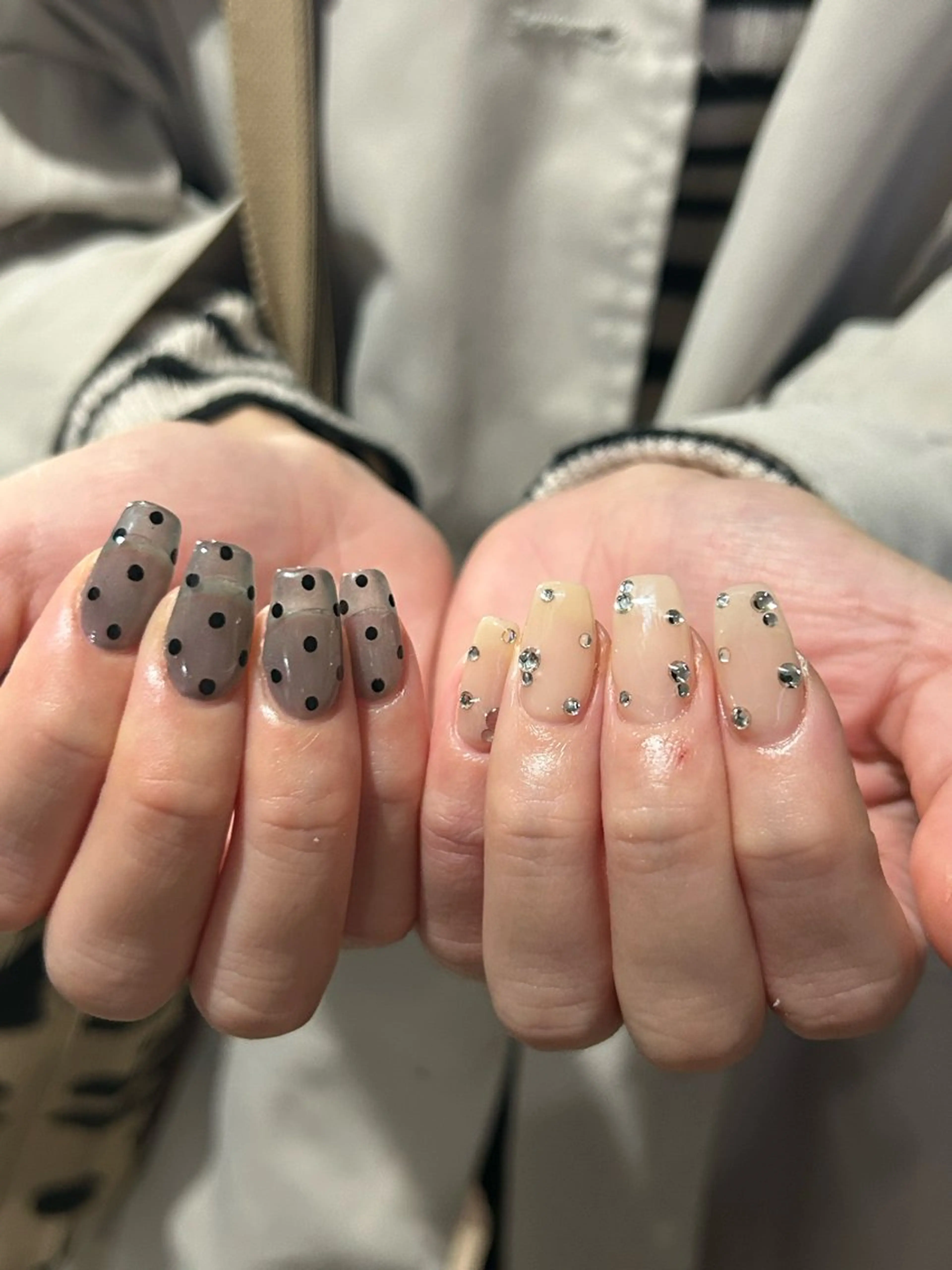 ネイル アートネイル ドット マグネットネイル シンプルネイル Yuni.所属・sakae yurinaのネイルデザイン