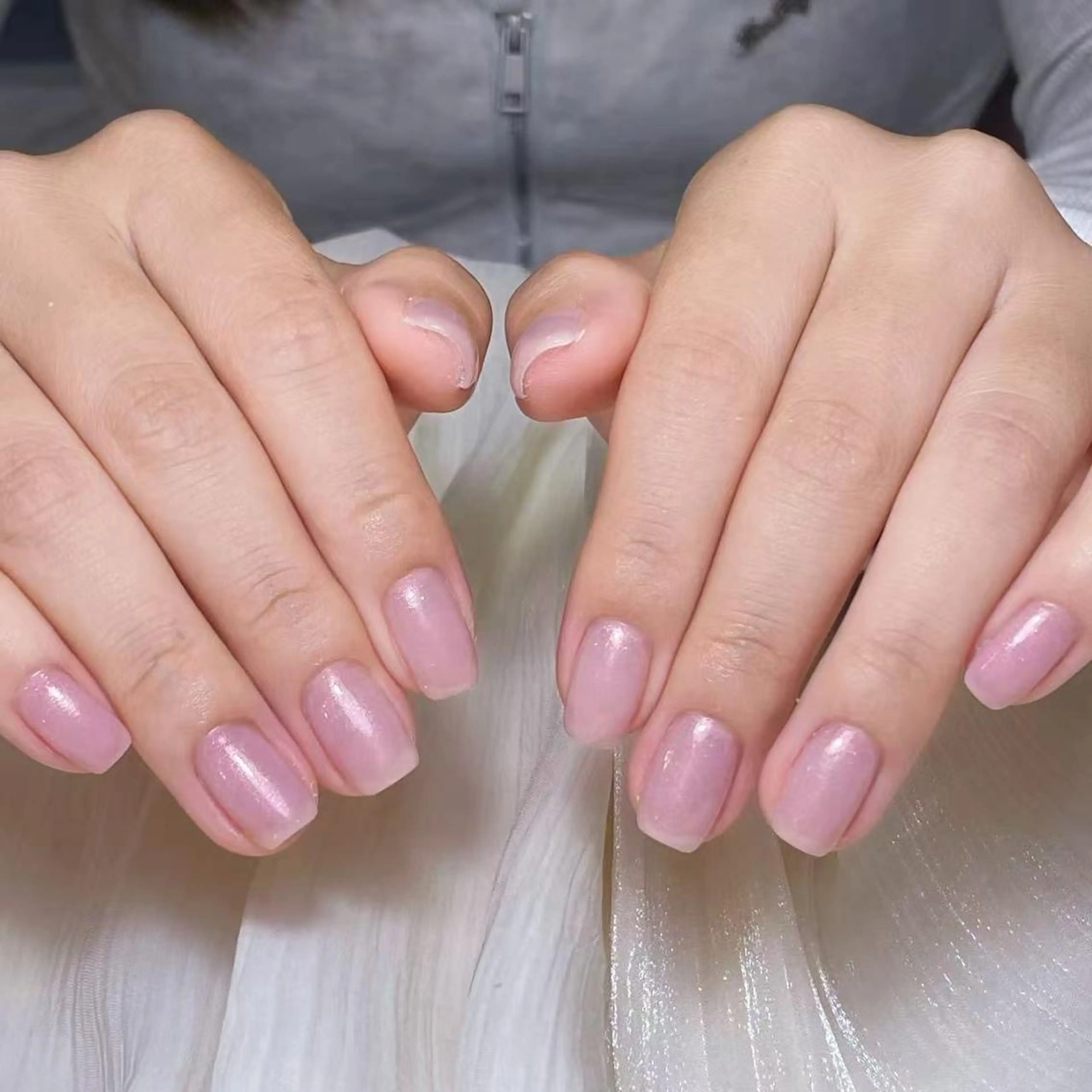 ネイル アートネイル オーロラネイル ガーリー キラキラネイル 韓国ネイル ハンドネイル YOYO 💅のネイルデザイン