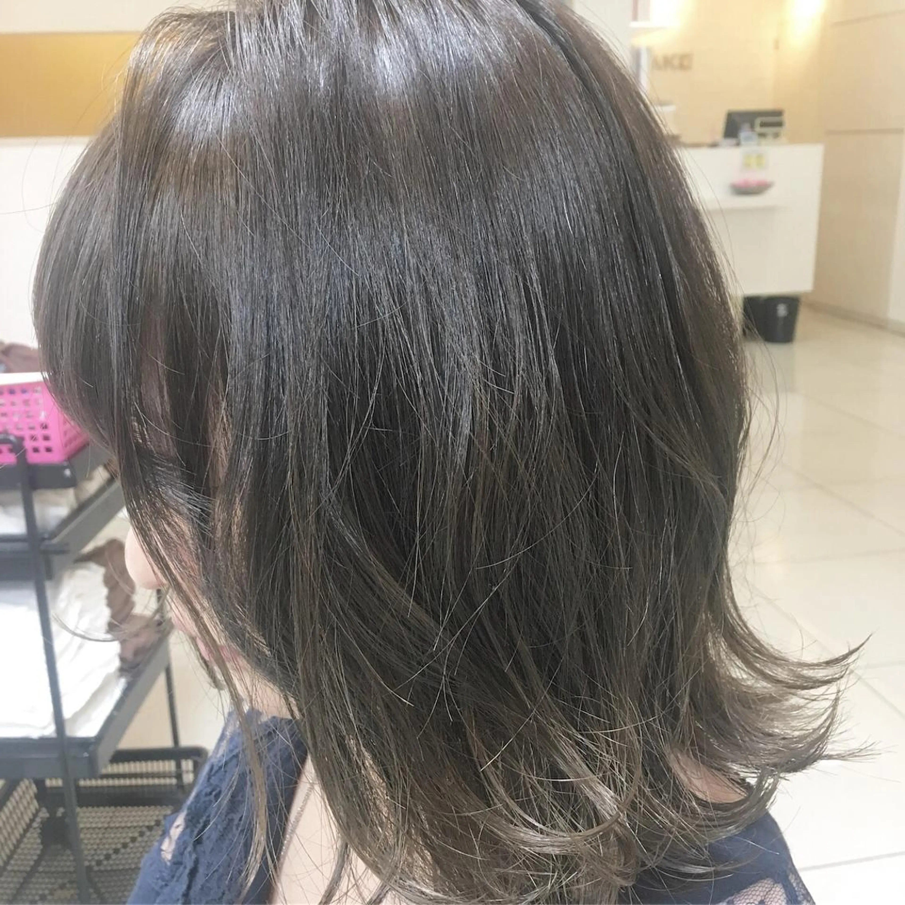 ミディアム 外ハネヘア K kasumiのヘアスタイル