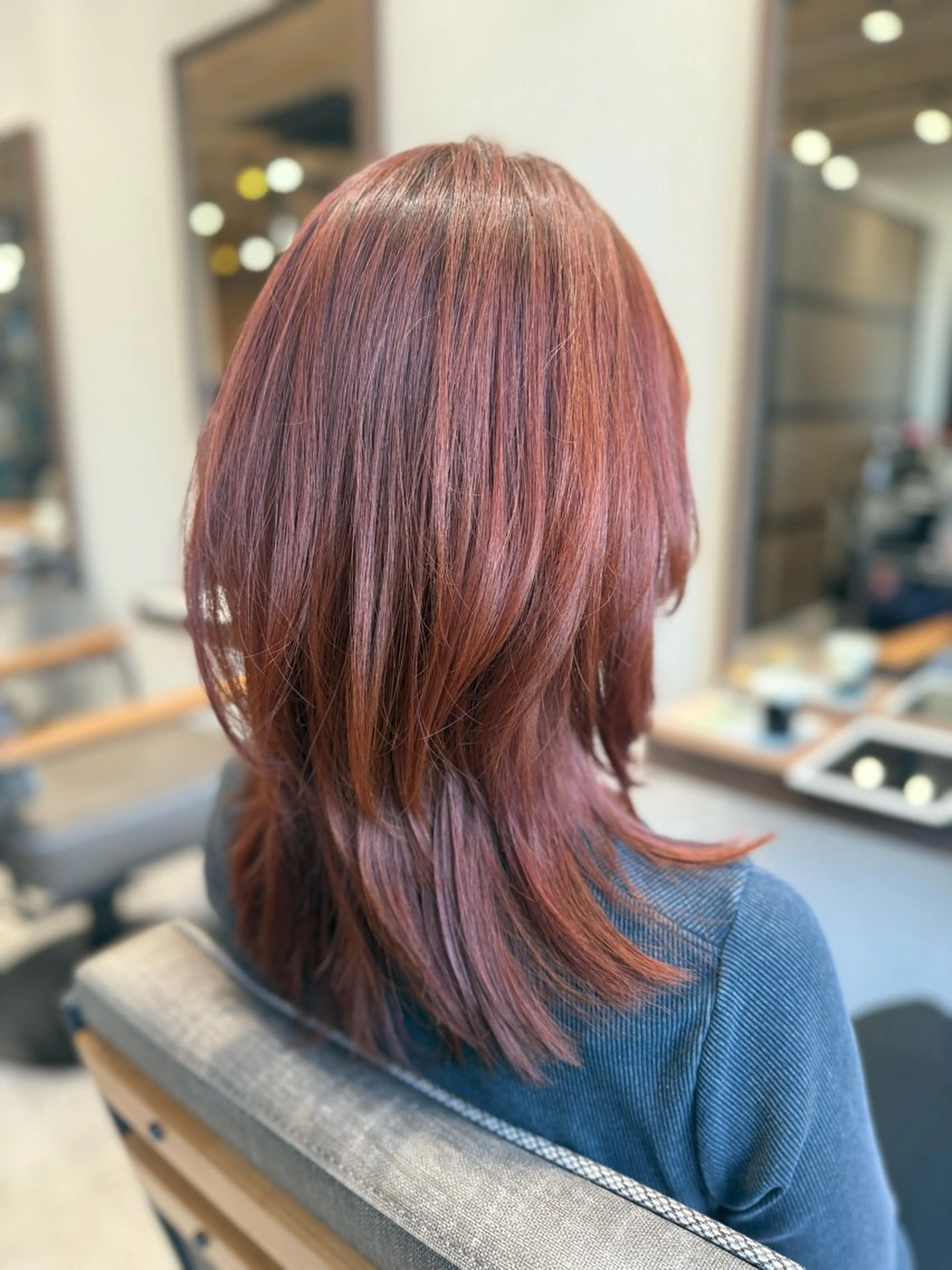 ミディアム カラー ブリーチ ブラウンカラー オレンジ オレンジブラウン レイヤーカット カット ヘアカラー トリートメント 舟橋 瑞稀のヘアスタイル