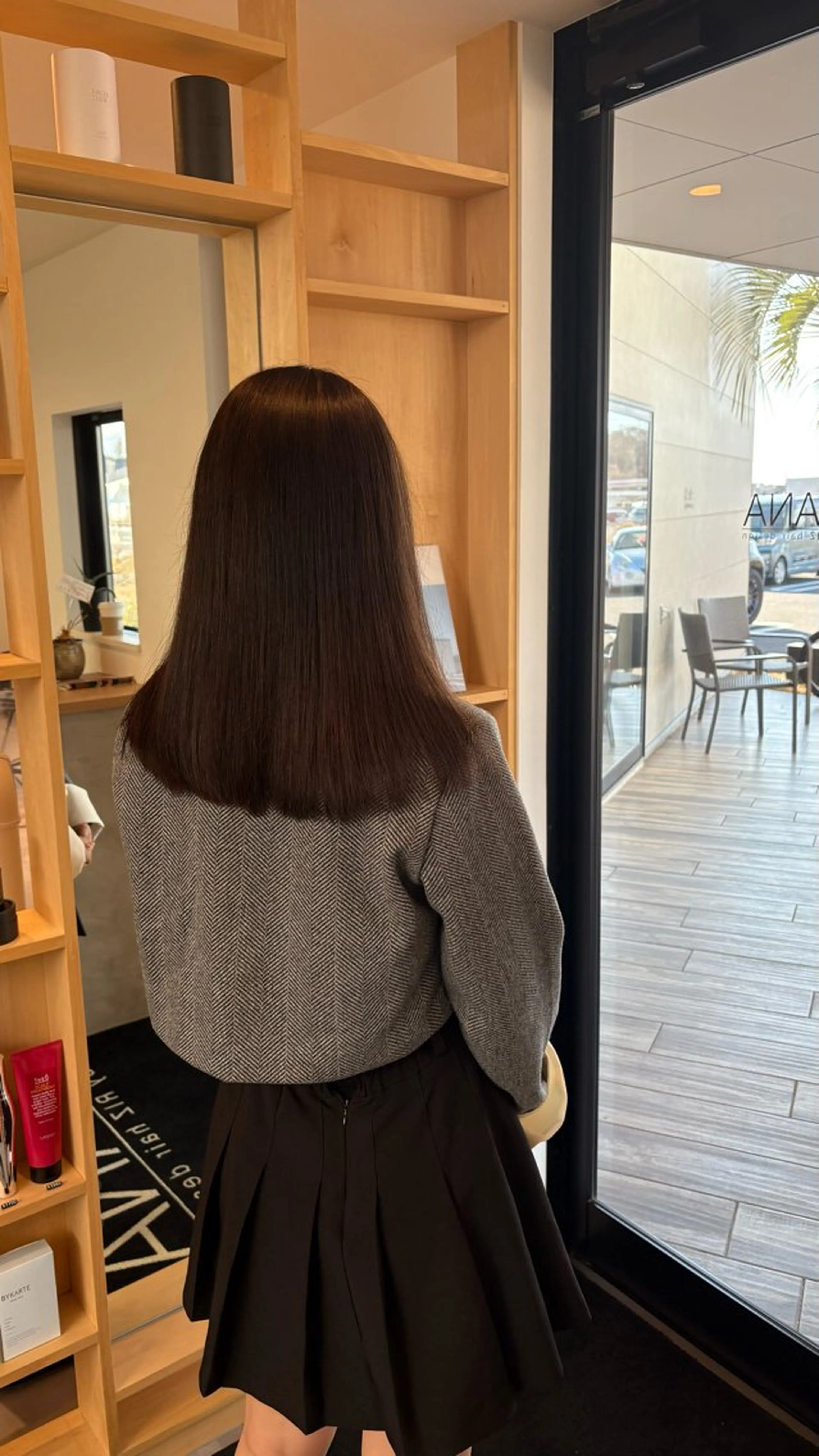 ミディアム カラー 滑川 吏音のヘアスタイル
