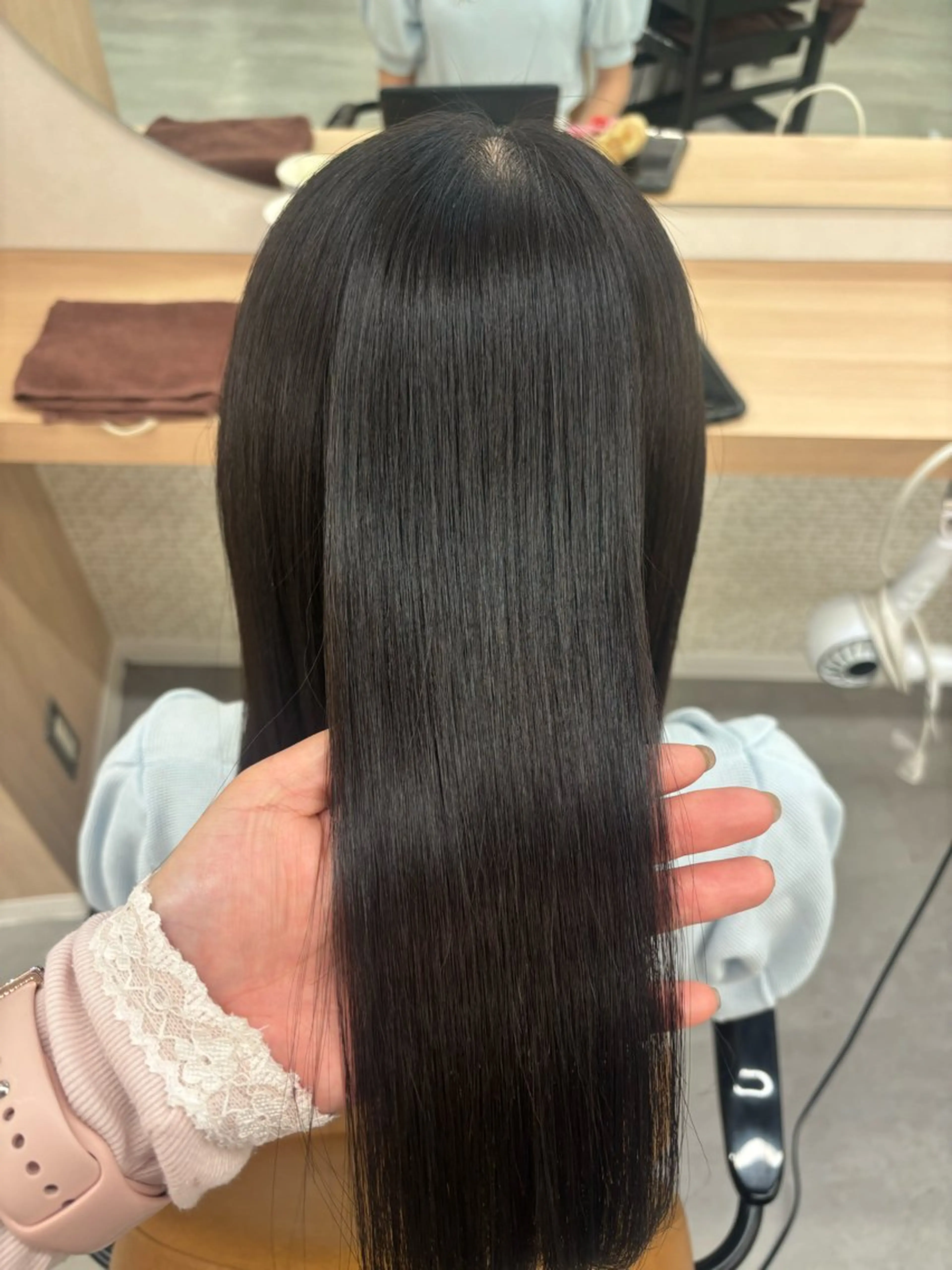 縮毛矯正 トリートメント universe Mizuki🎀のヘアスタイル