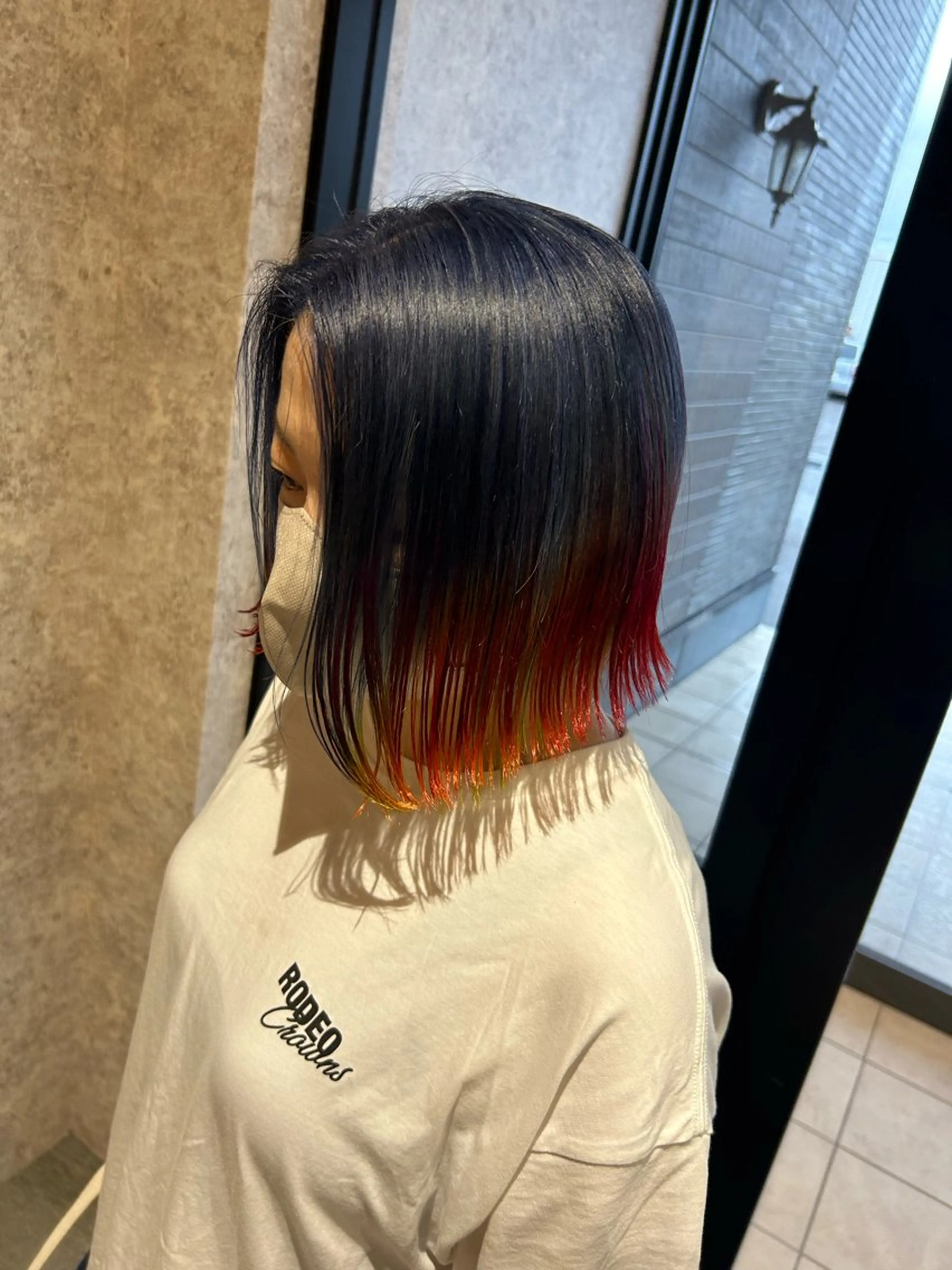 ショート カラー ヘアアレンジ ブルーカラー ネイビーカラー オレンジ レッドカラー イエローカラー ヘアカラー earth 小林亮介 ブリーチ/ハイトーンのヘアスタイル