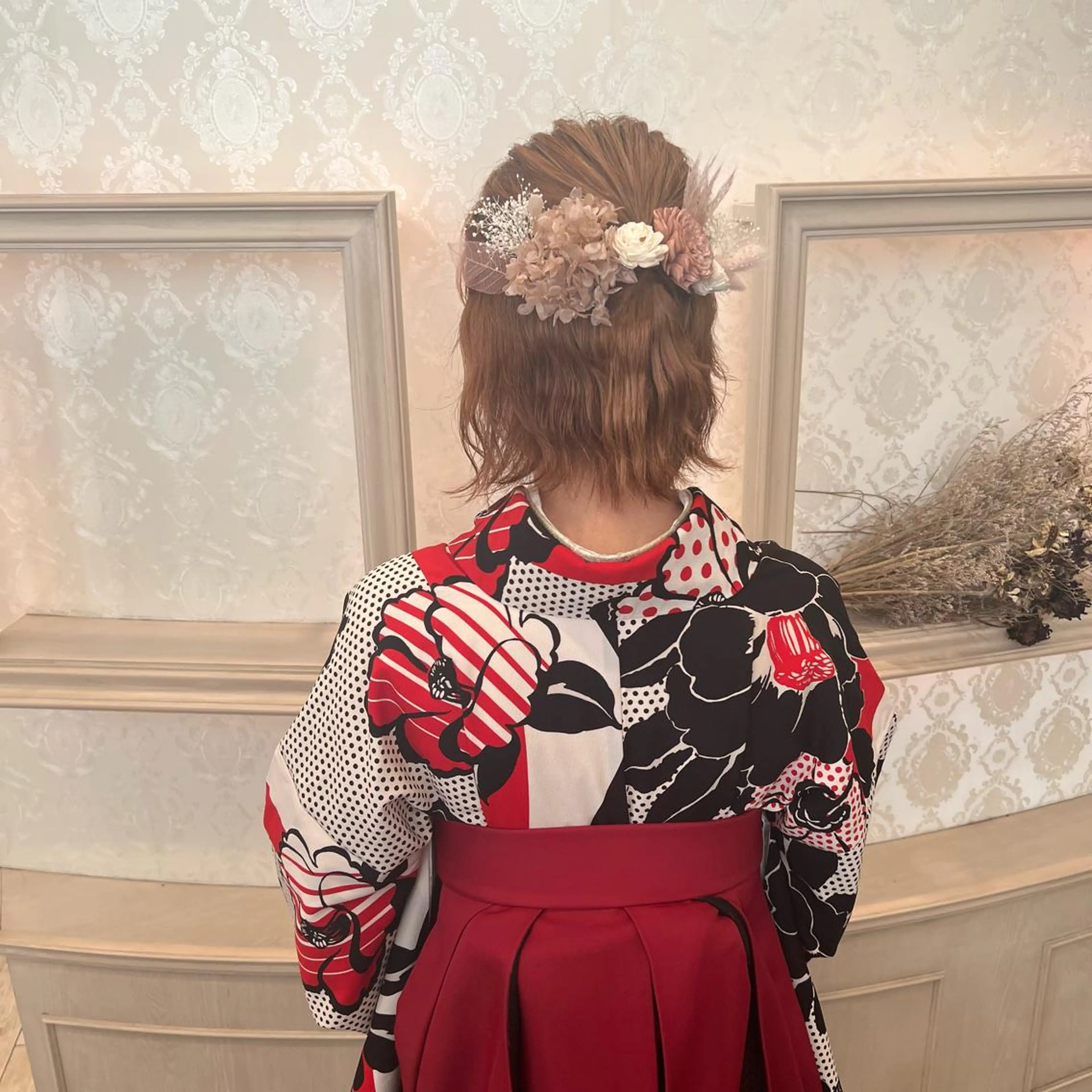 ヘアアレンジ 卒業式のヘアスタイル SALOWIN川崎WEST店所属・🌷川崎/アレンジ/ 暖色ボブ/コトネ🌷のヘアスタイル
