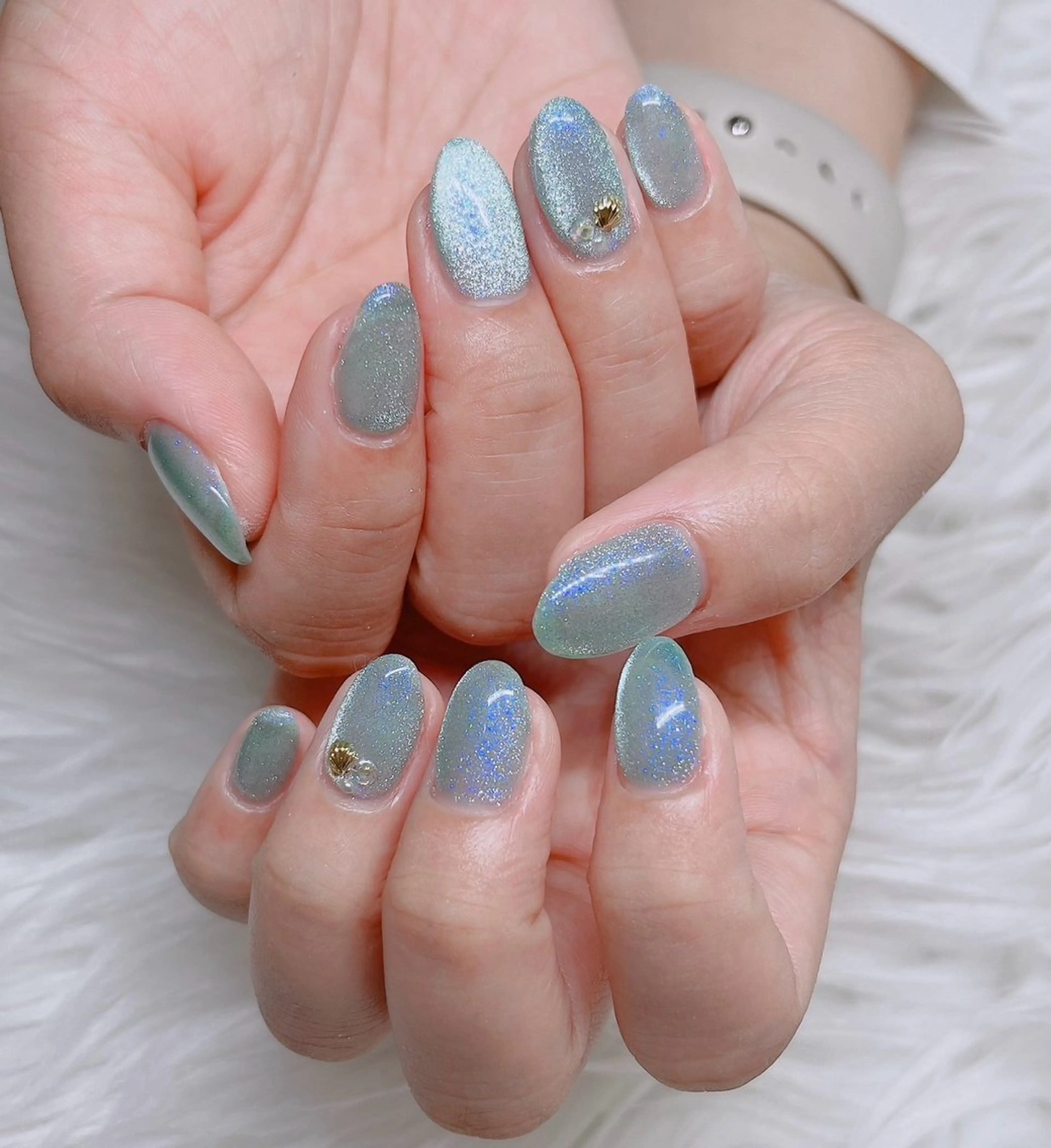 ネイル ブルー フットネイル ジェルネイル マグネットネイル オフィスネイル NAILSALON CRISTA所属・🤍CRISTA yui🤍のネイルデザイン