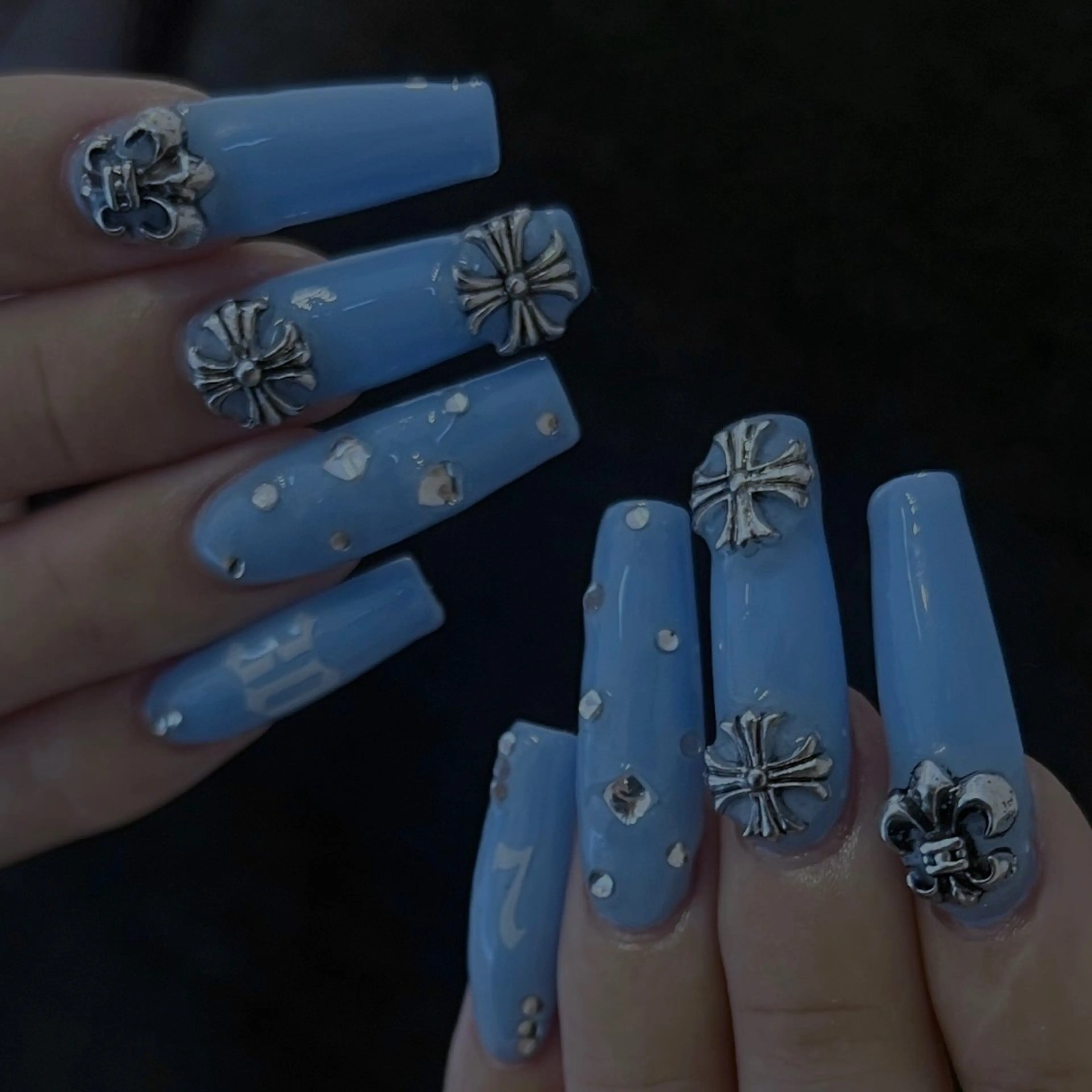 ネイル byeol  nail (ビョルネイル)所属・🌧byeol nail🤍のネイルデザイン