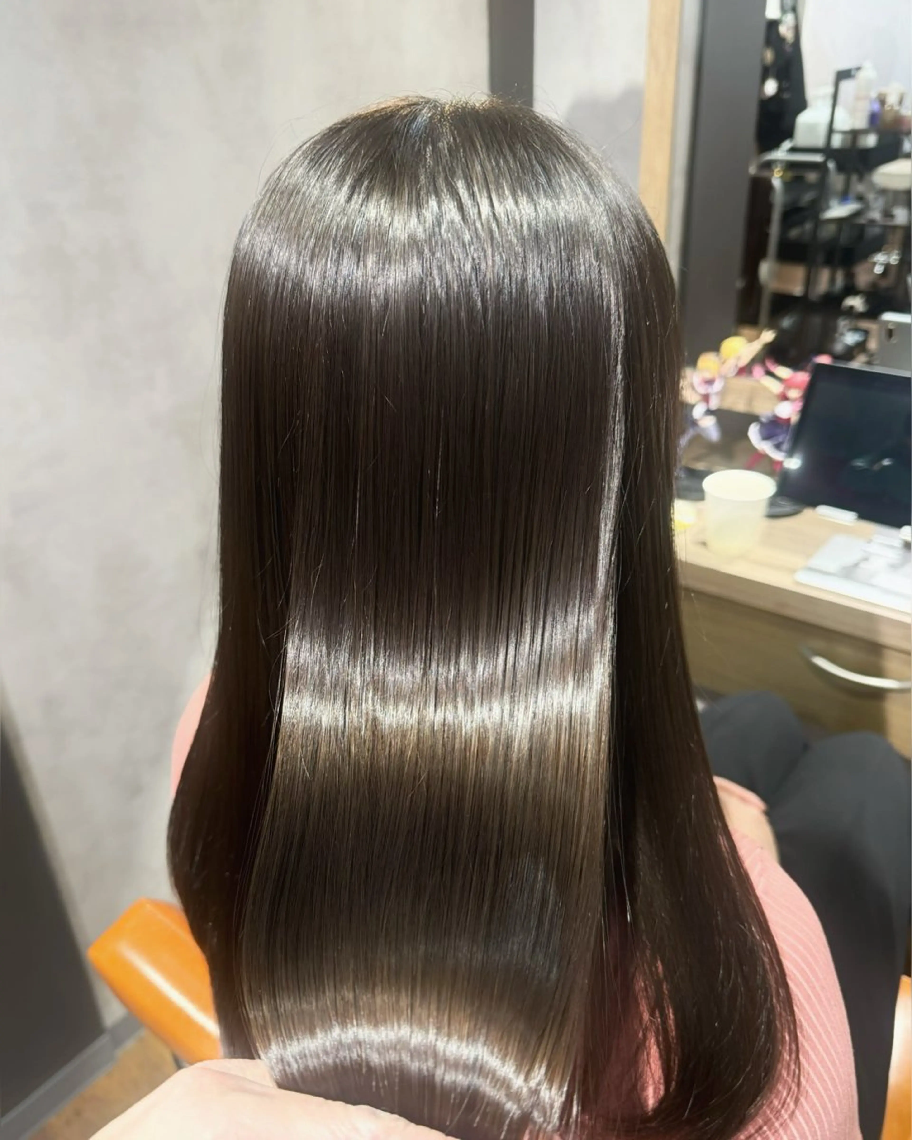 セミロング 髪質改善 縮毛矯正 ヲタクに美容室は難しい。所属・縮毛矯正&髪質改善 ⭐️OGUのヘアスタイル