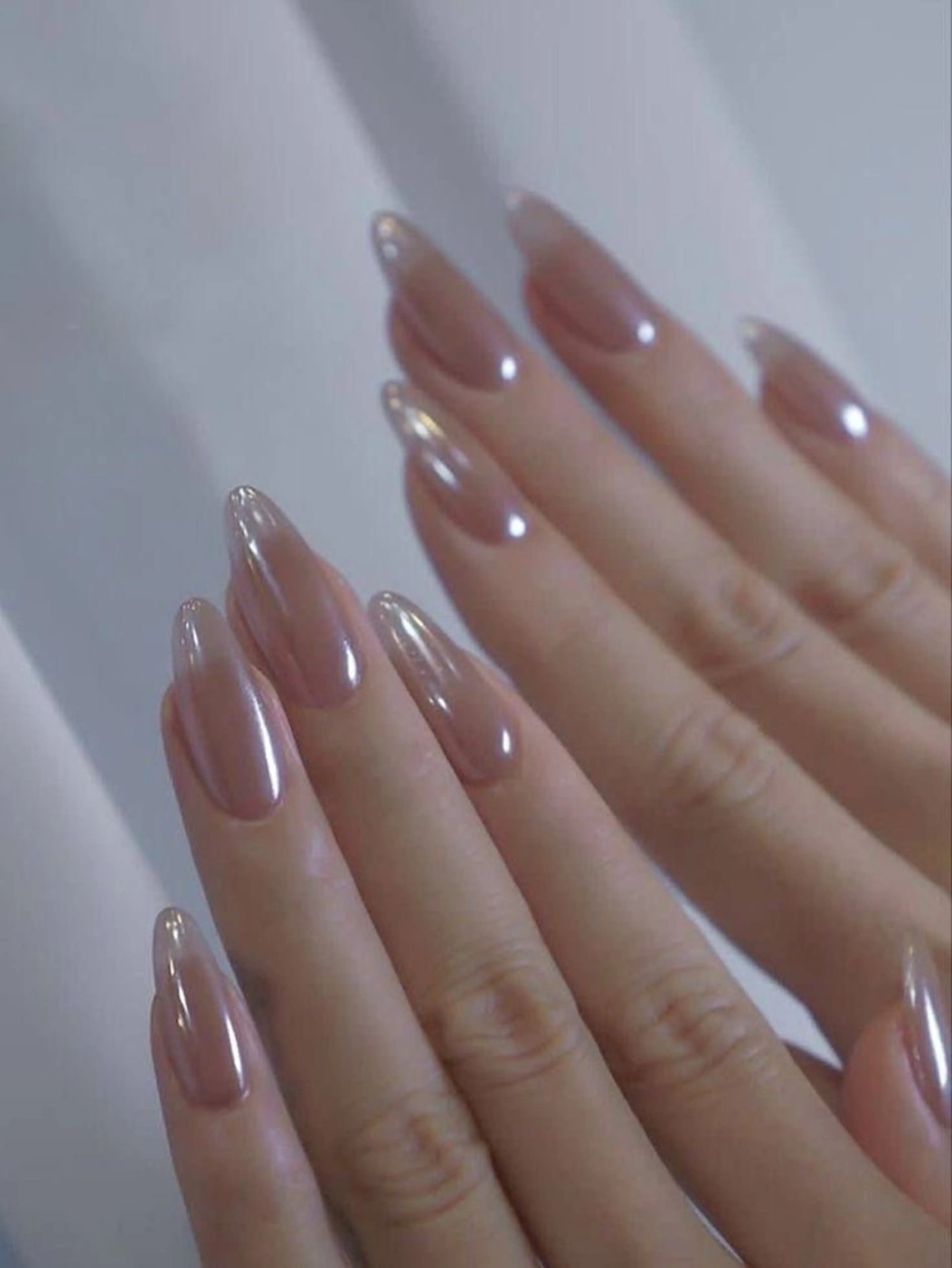 ネイル 長さ出し フレンチネイル グラデーション 卒業式 マグネットネイル ハンドネイル MIHANA NAILのネイルデザイン