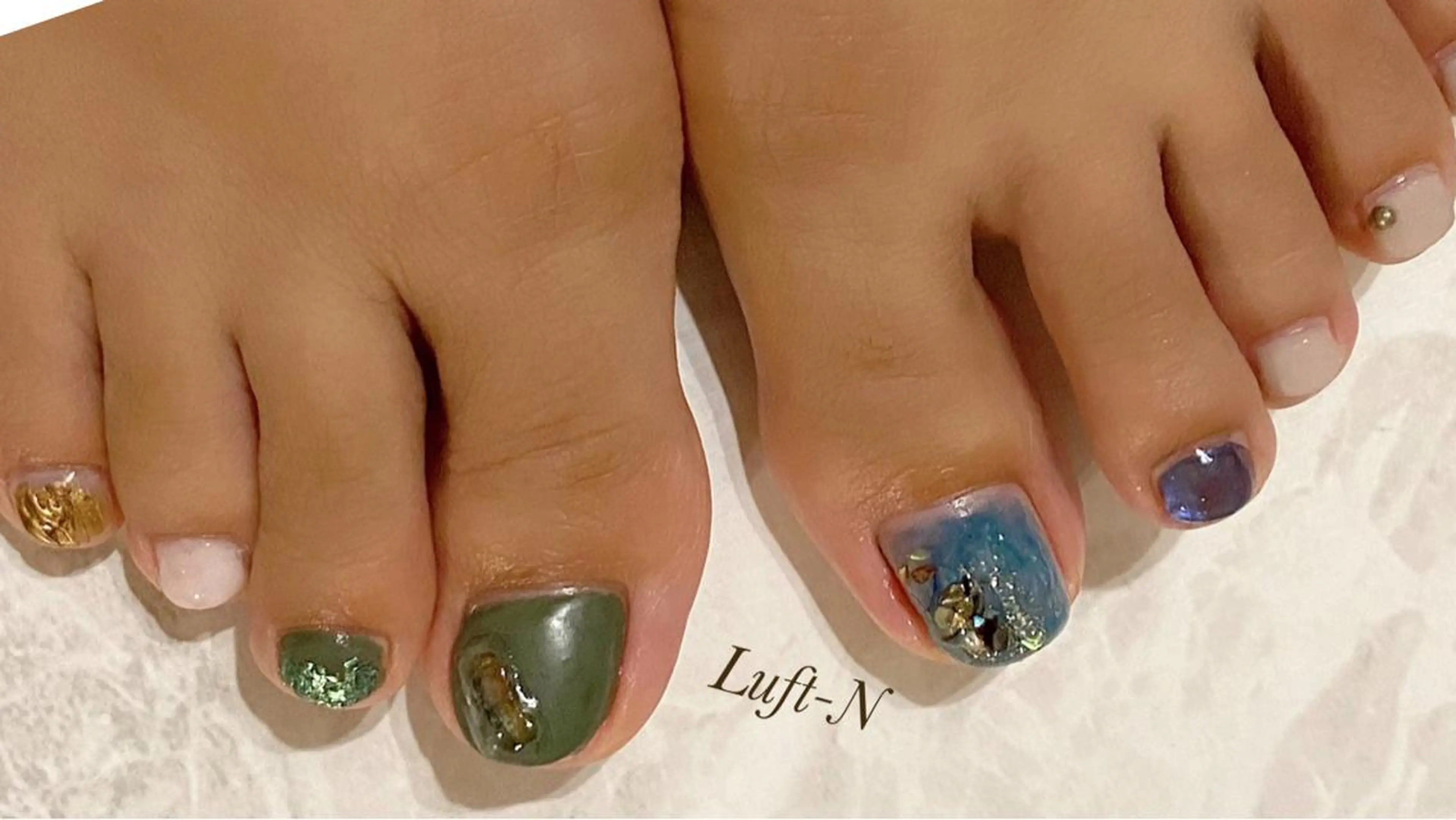 ネイル Nail's Cecile所属・Cecile Rieのネイルデザイン