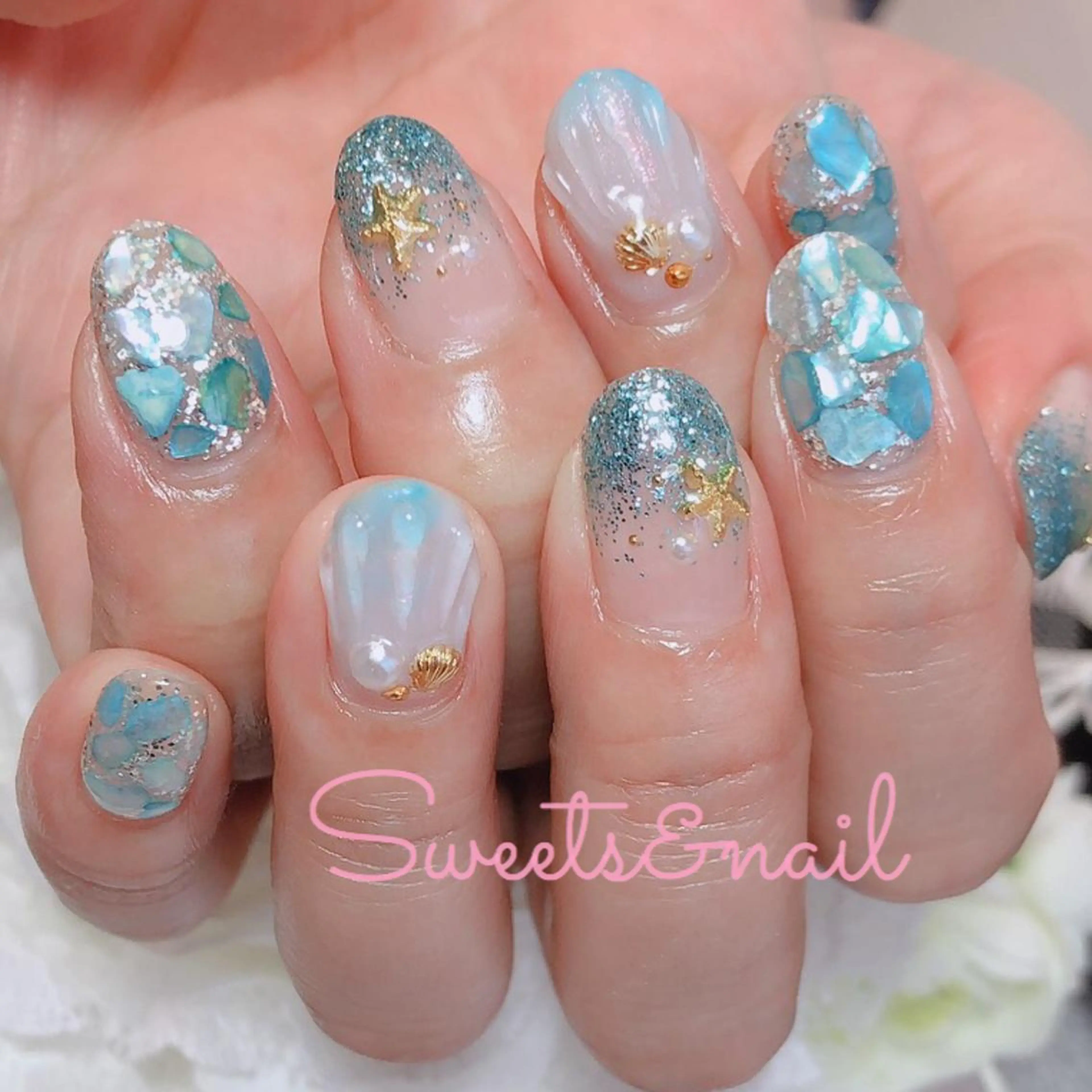 ネイル キラキラネイル Sweets &nailのネイルデザイン