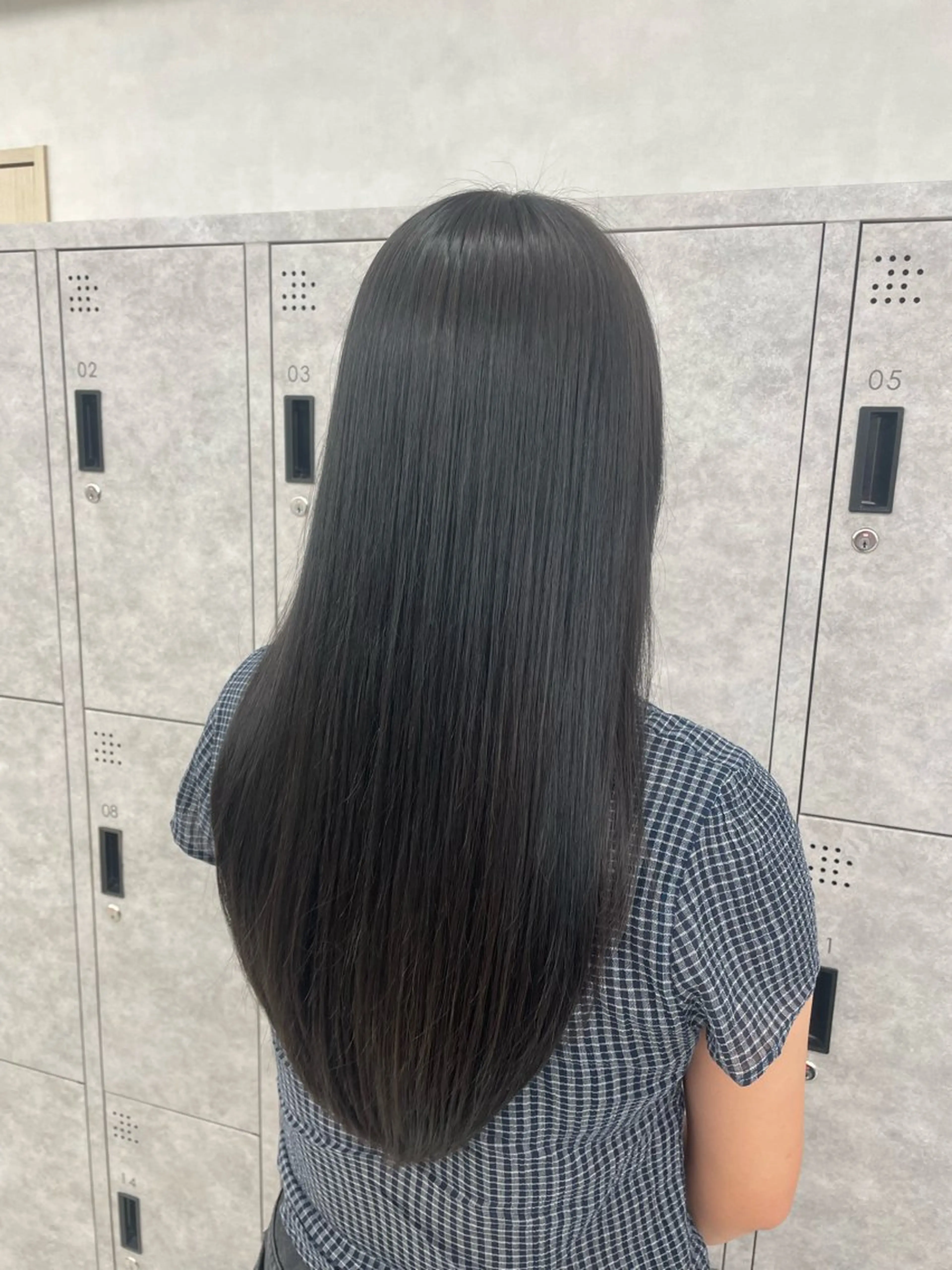 ロング ヘアカラー トリートメント 艶カラー/レイヤー カット/あやかのヘアスタイル