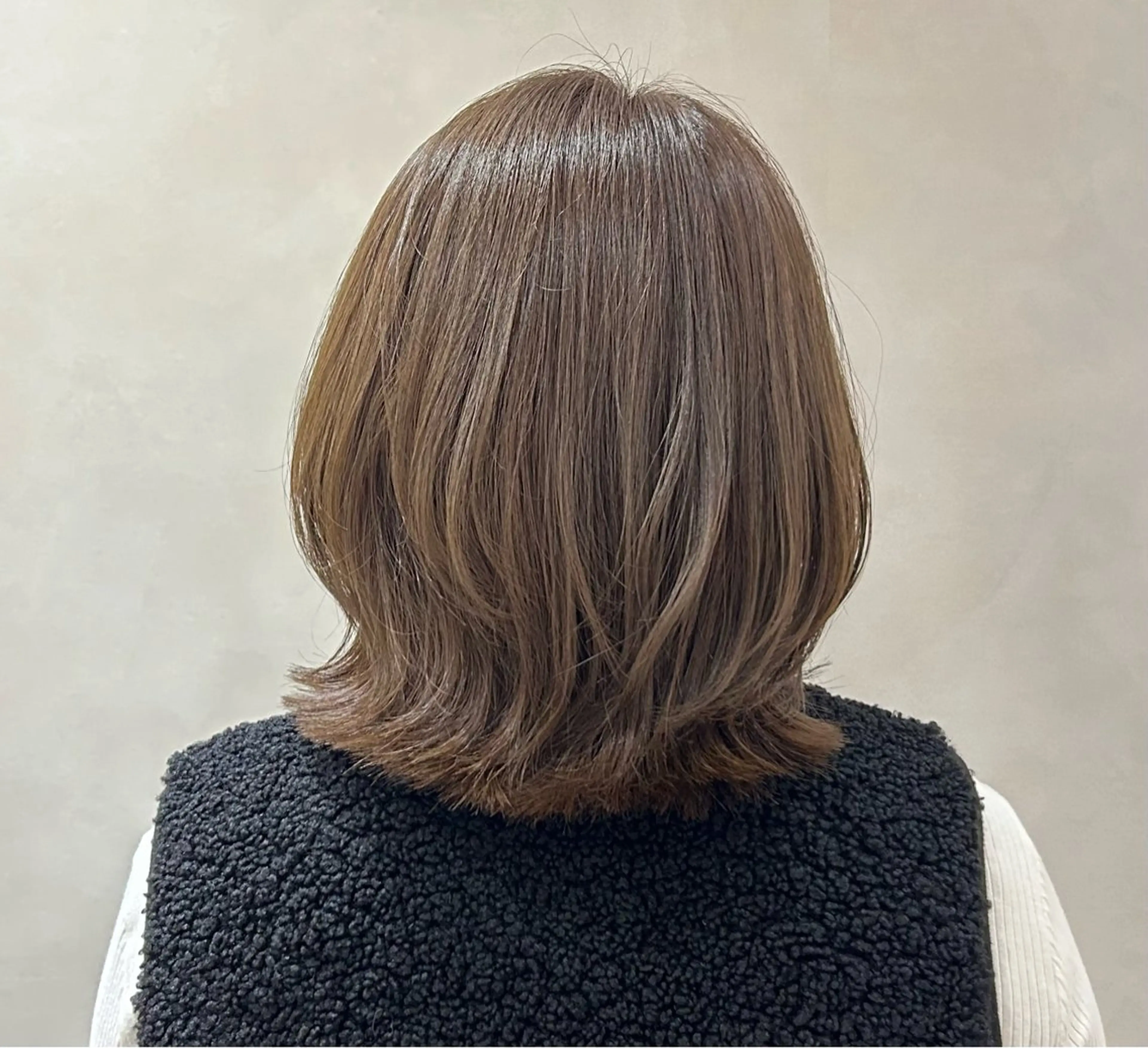 ミディアム カット ヘアカラー トリートメント ナチュラル🪴抜け感 🫧sonokoのヘアスタイル