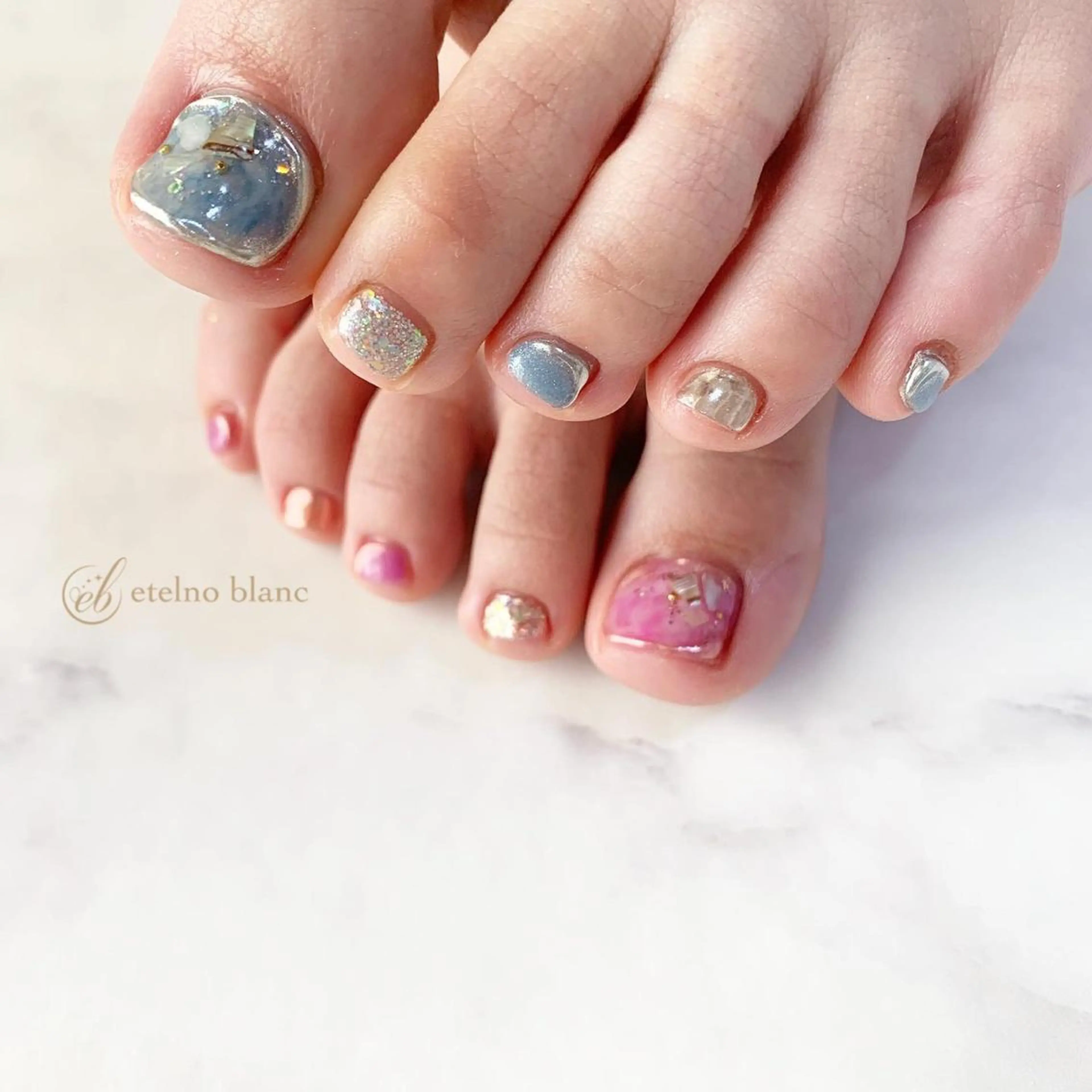 foot  flee designの写真