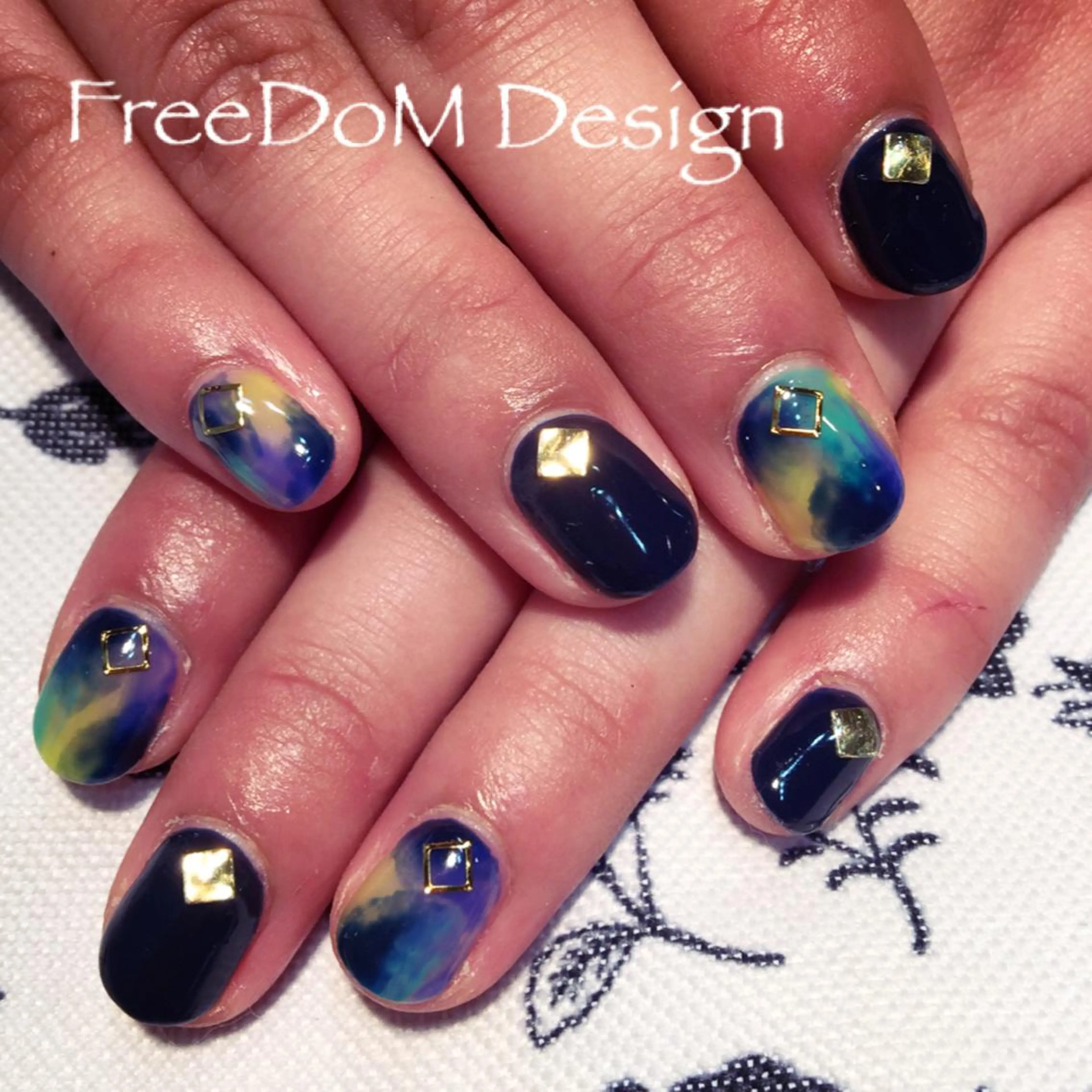 ネイル アートネイル ＦreeDoＭ   Design所属・W KUMIのネイルデザイン