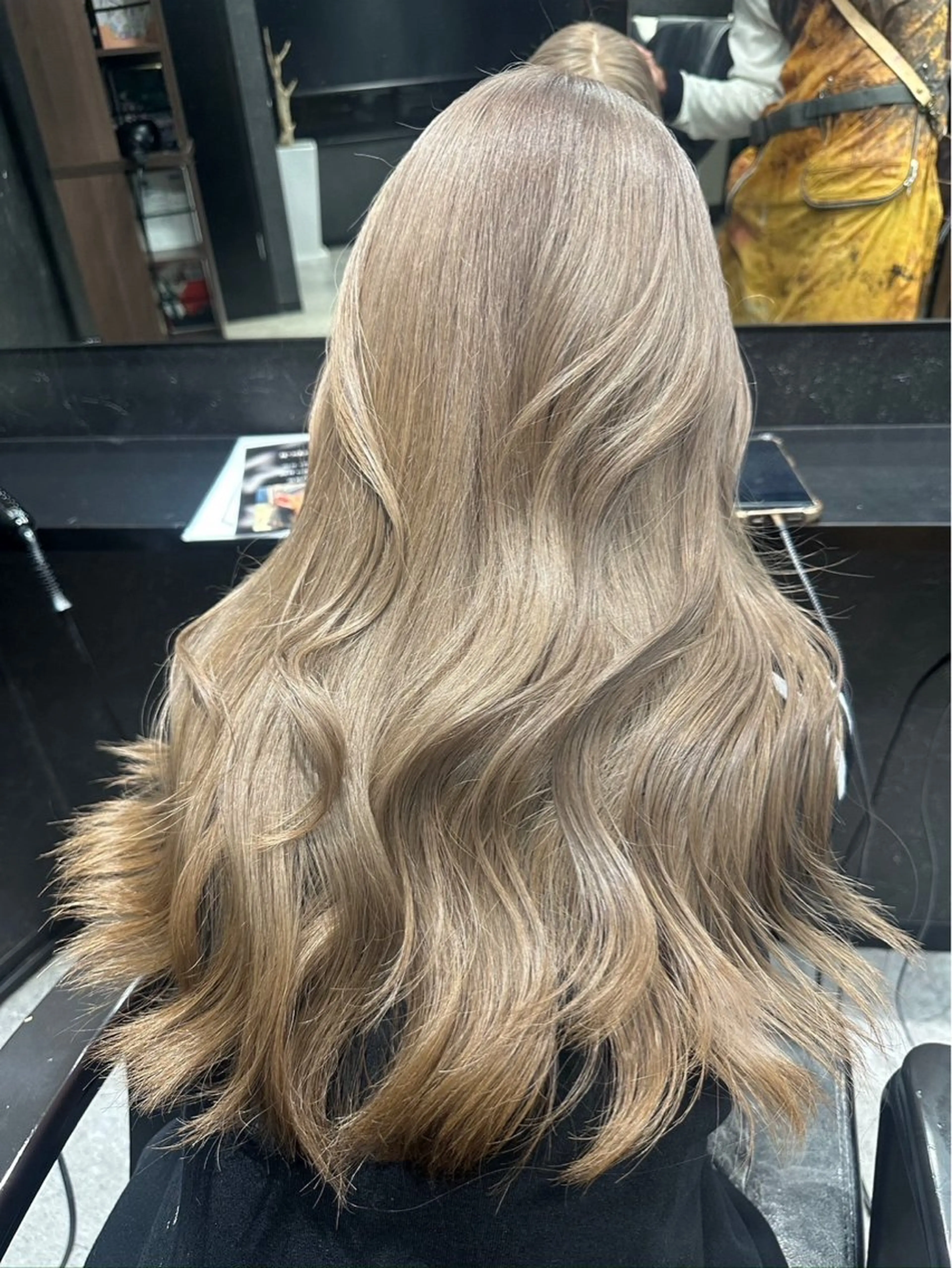 ロング カラー ヘアカラー トリートメント bAteAu所属・💎透明感カラー💎 本田 天音のヘアスタイル