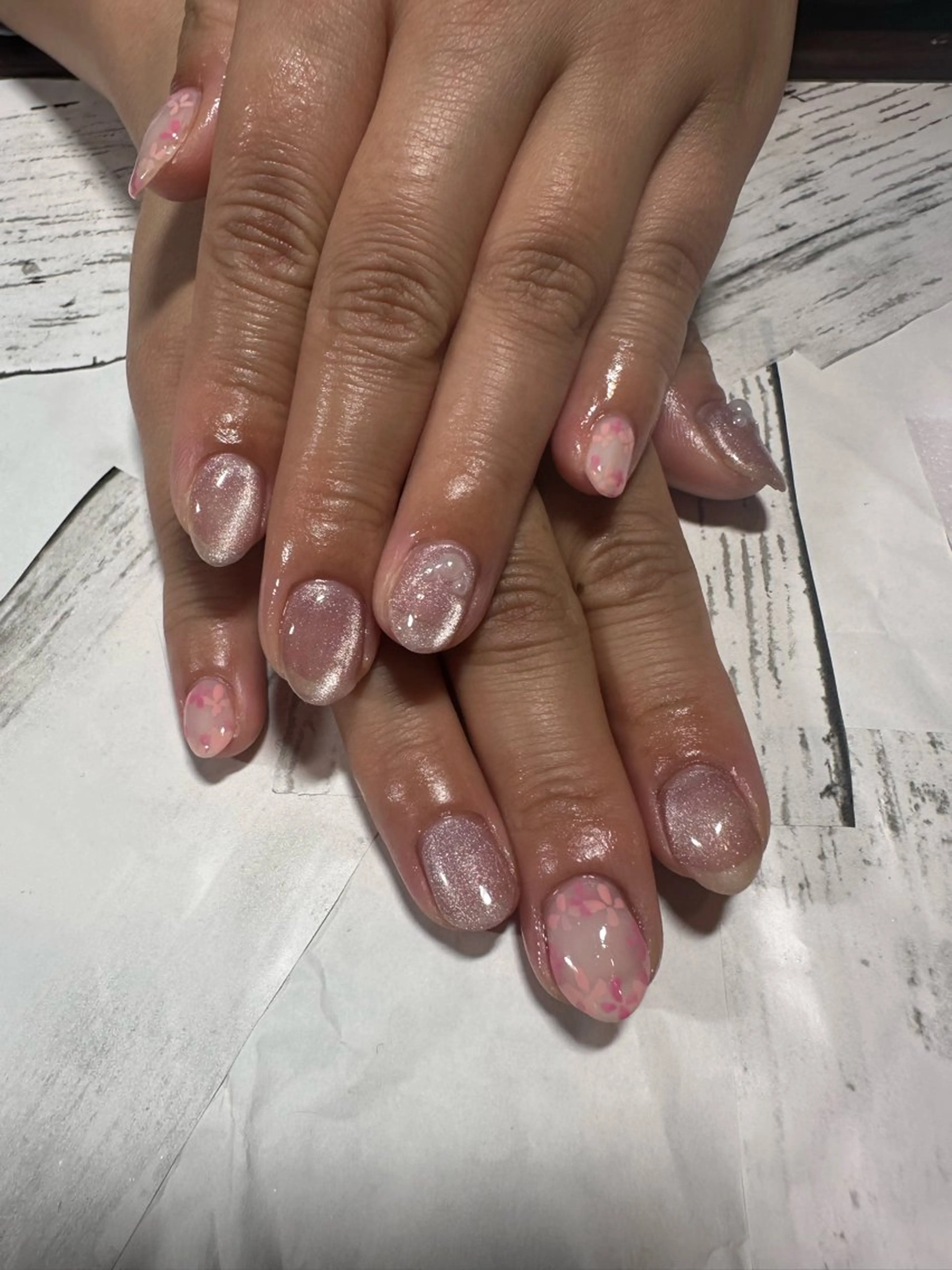 ネイル e.nail所属・🍎吉田 恵里🍎のネイルデザイン