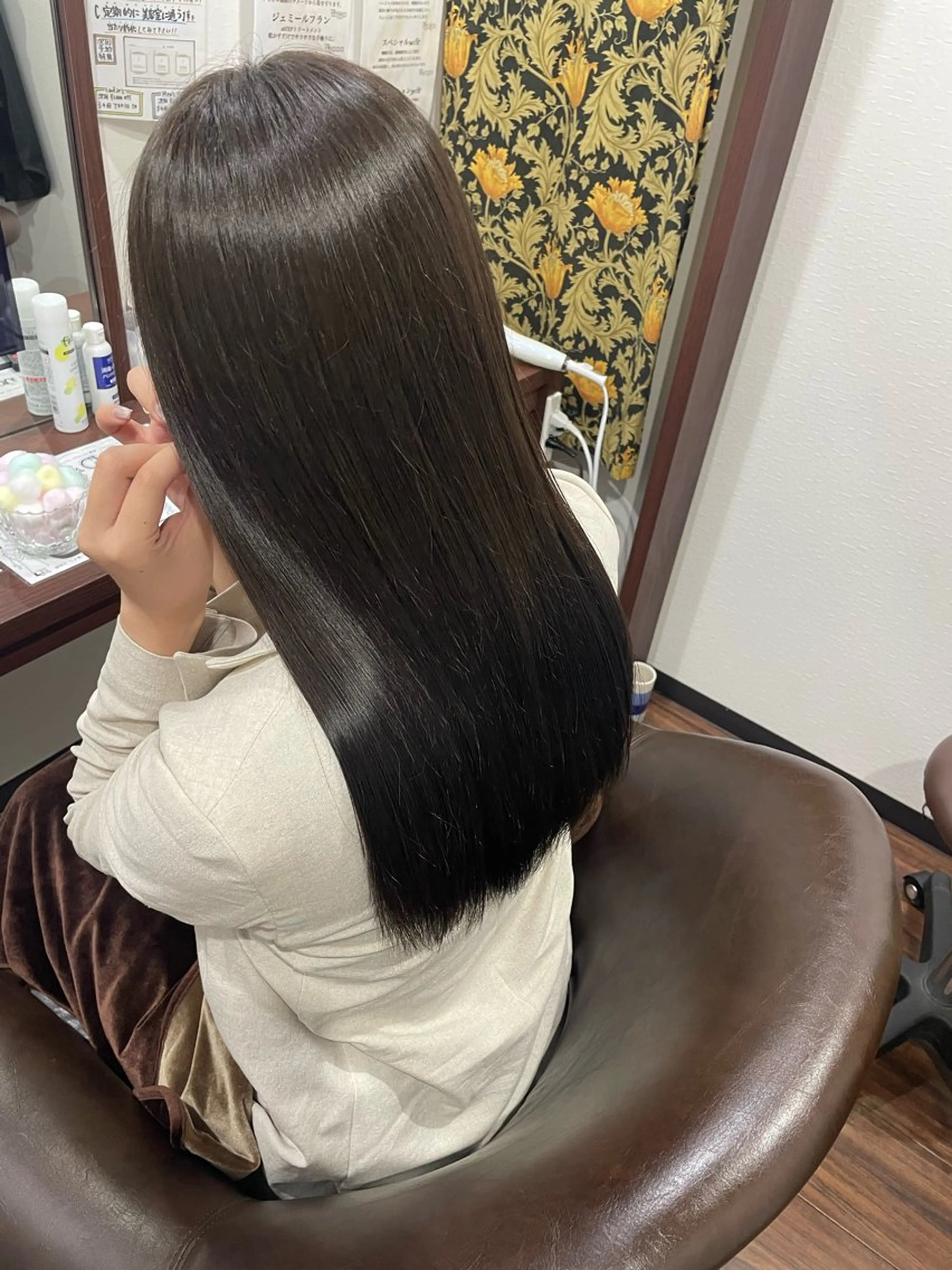 セミロング カット ヘアカラー トリートメント TELA HAIR 研究学園所属・TELA HAIR 大倉　曜のヘアスタイル