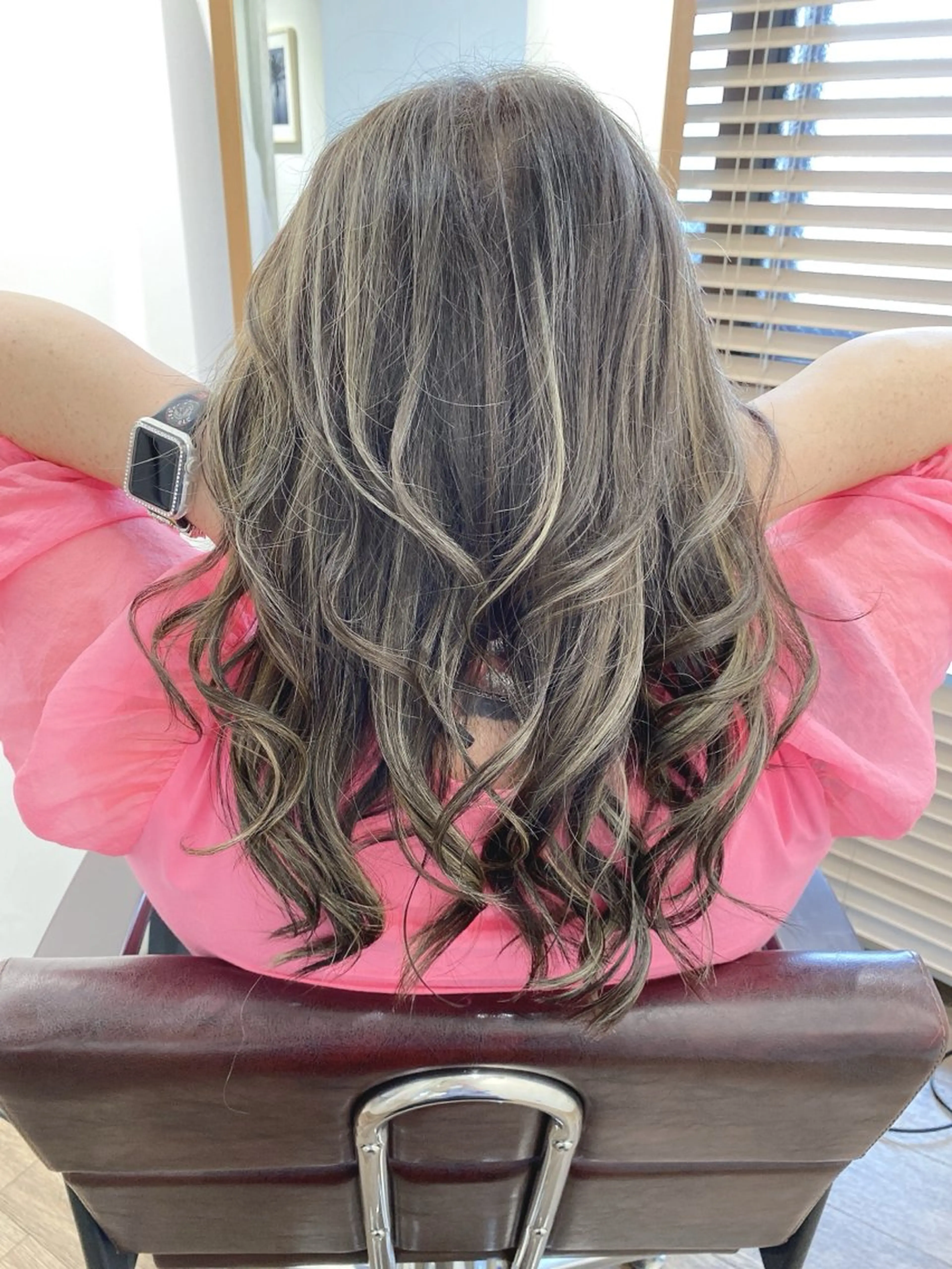 ロング カラー ヘアカラー GO TODAY SHAiRE SALON 横須賀所属・ハイライト⭐️上野 高広のヘアスタイル