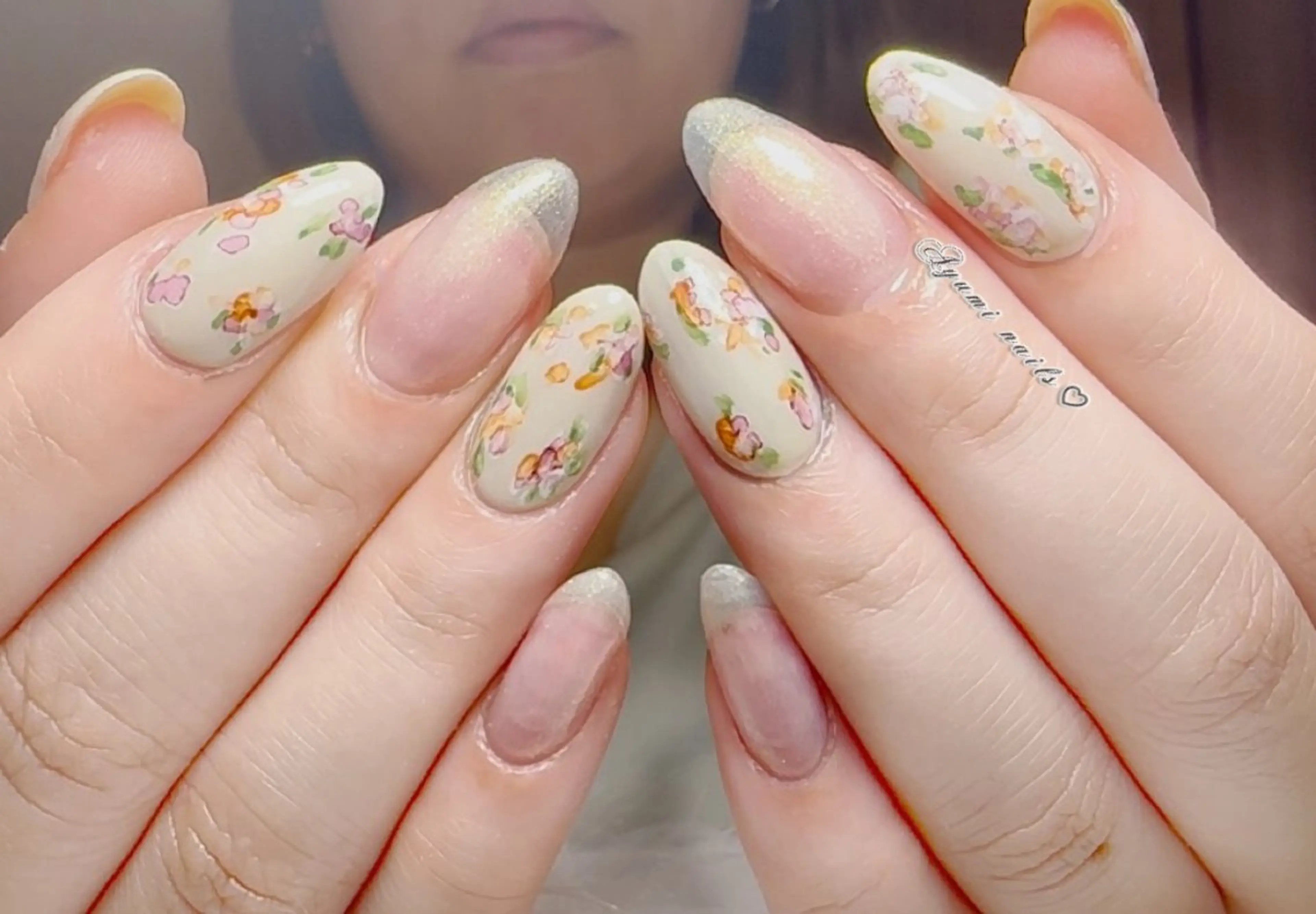ネイル ハンドネイル YUMI ニュアンスnailsのネイルデザイン