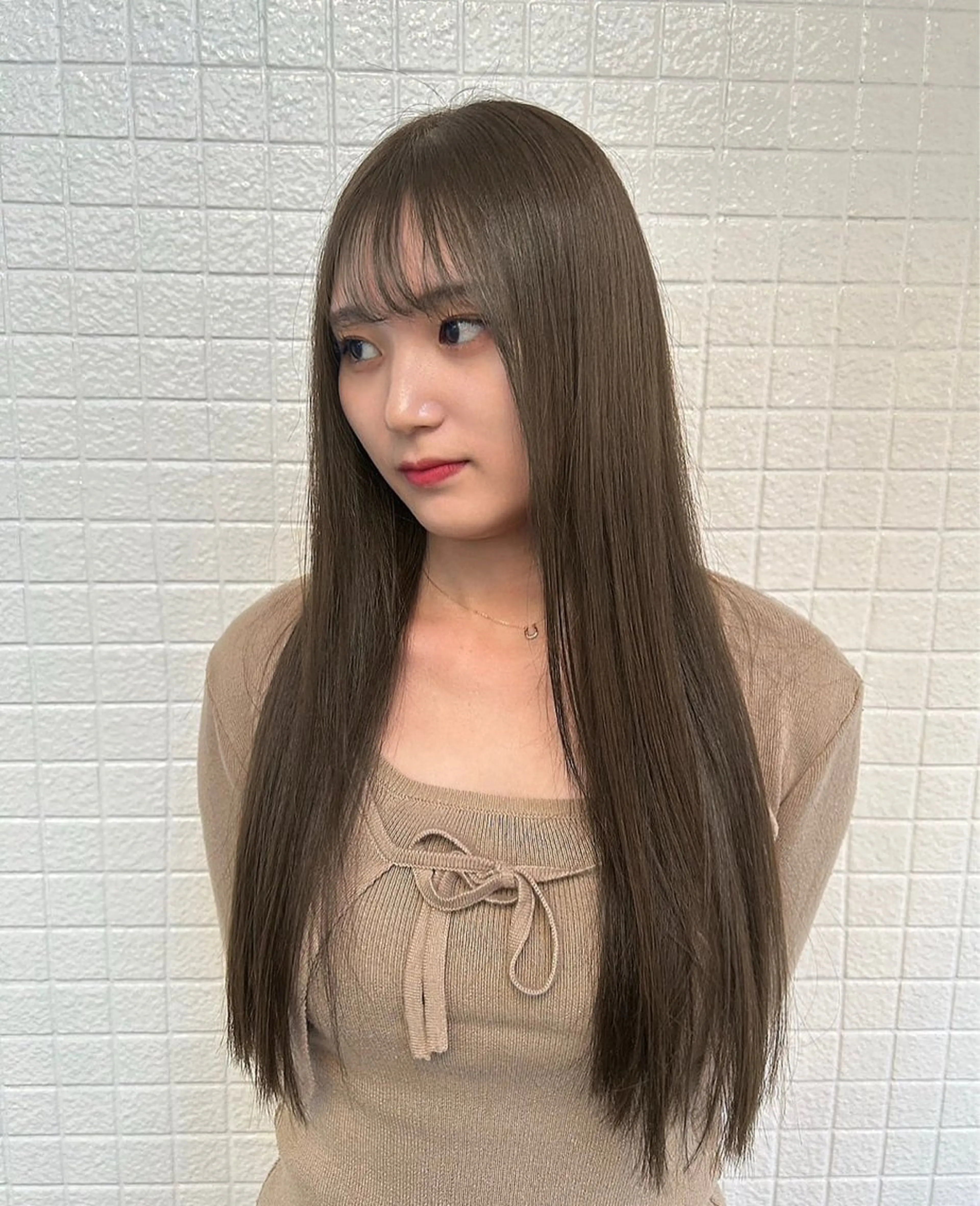 ロング ヘアカラー トリートメント ヘアセット 透明感カラー💙 髪質改善✨タイガ✨のヘアスタイル