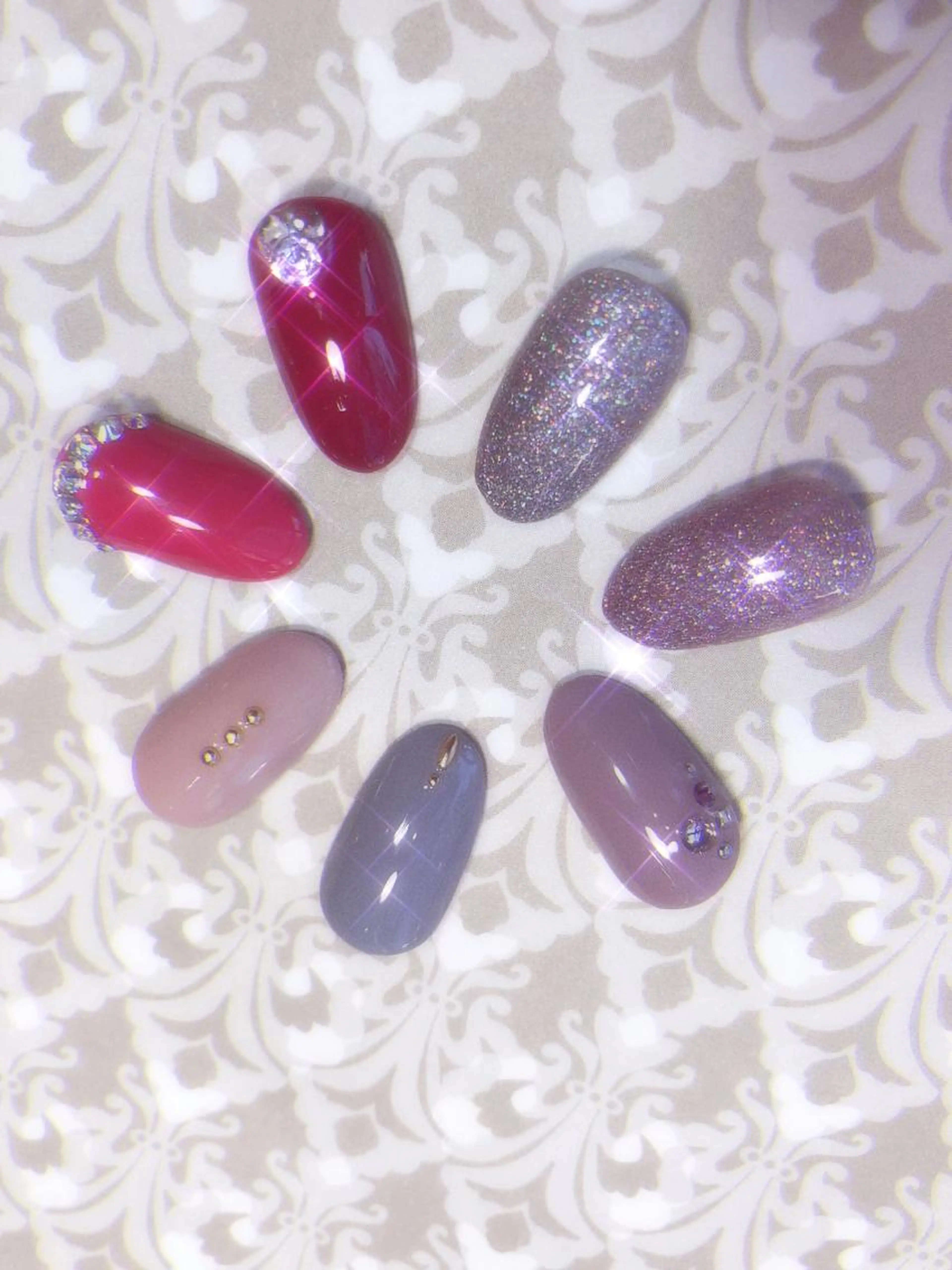 ワンカラーネイル(ストーン20粒まで)の写真