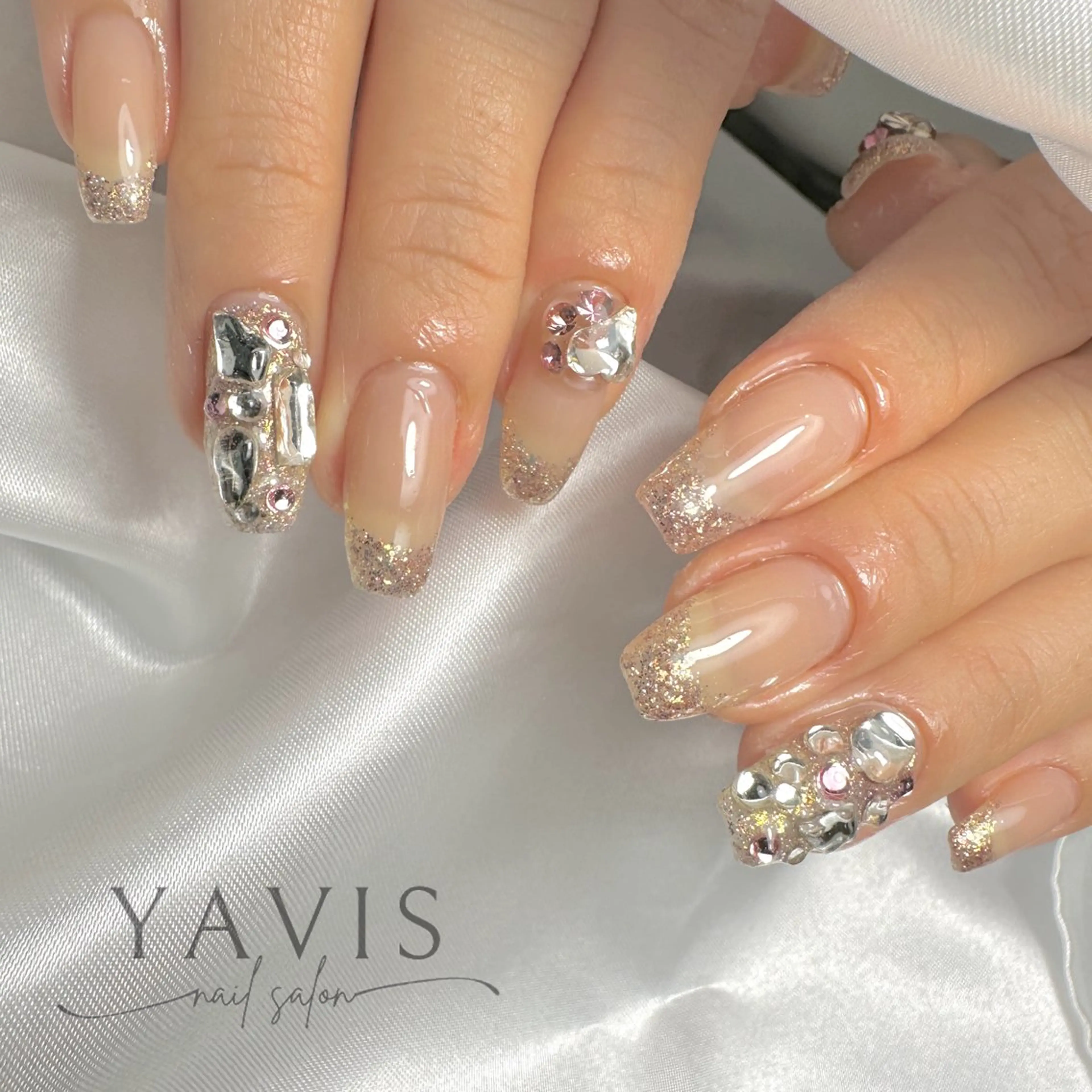 ネイル フラッシュネイル YAVIS_ nailのネイルデザイン