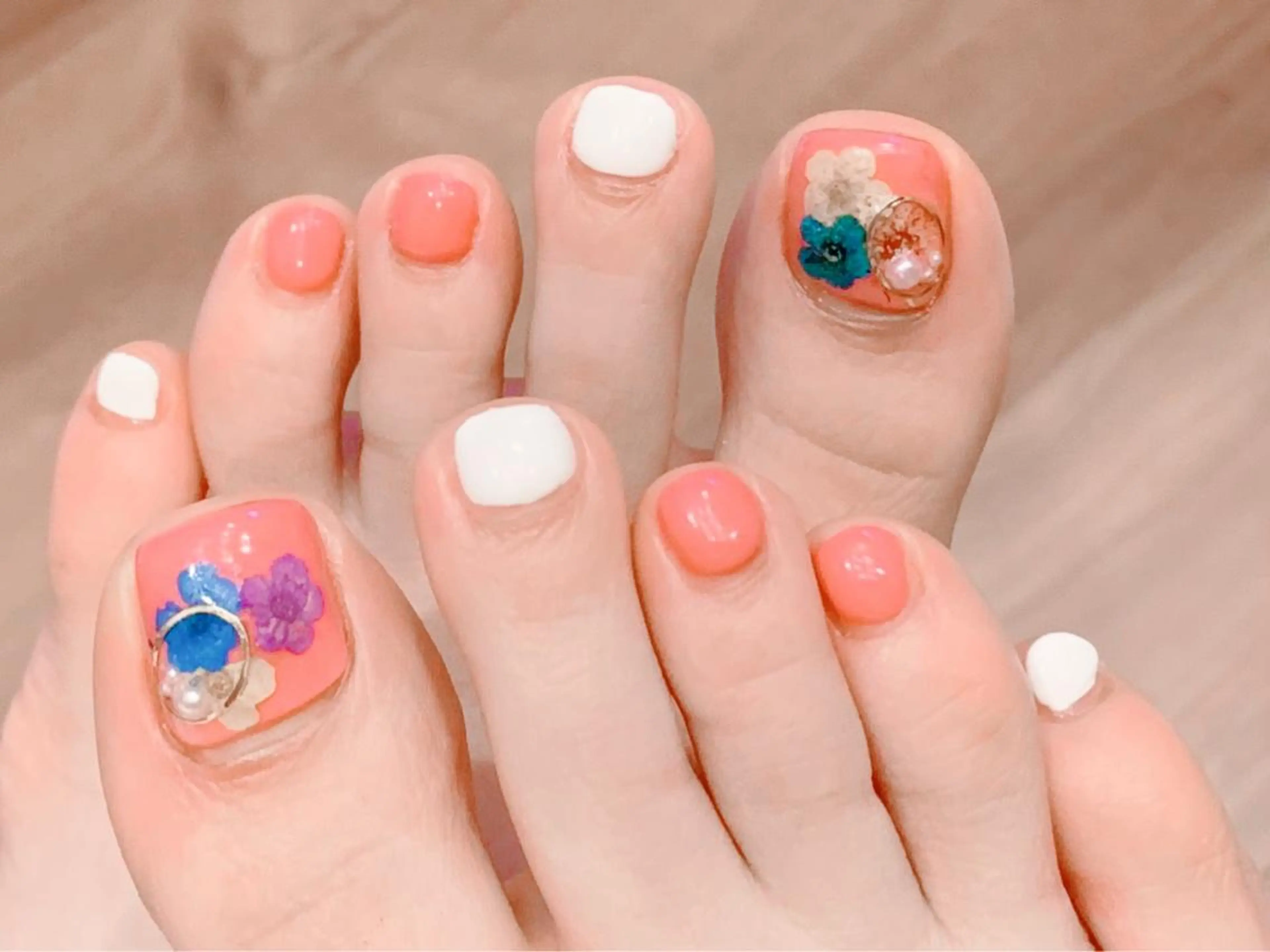 ネイル アートネイル フラワーネイル フットネイル フットネイル Nail_Aroma KOKOのネイルデザイン