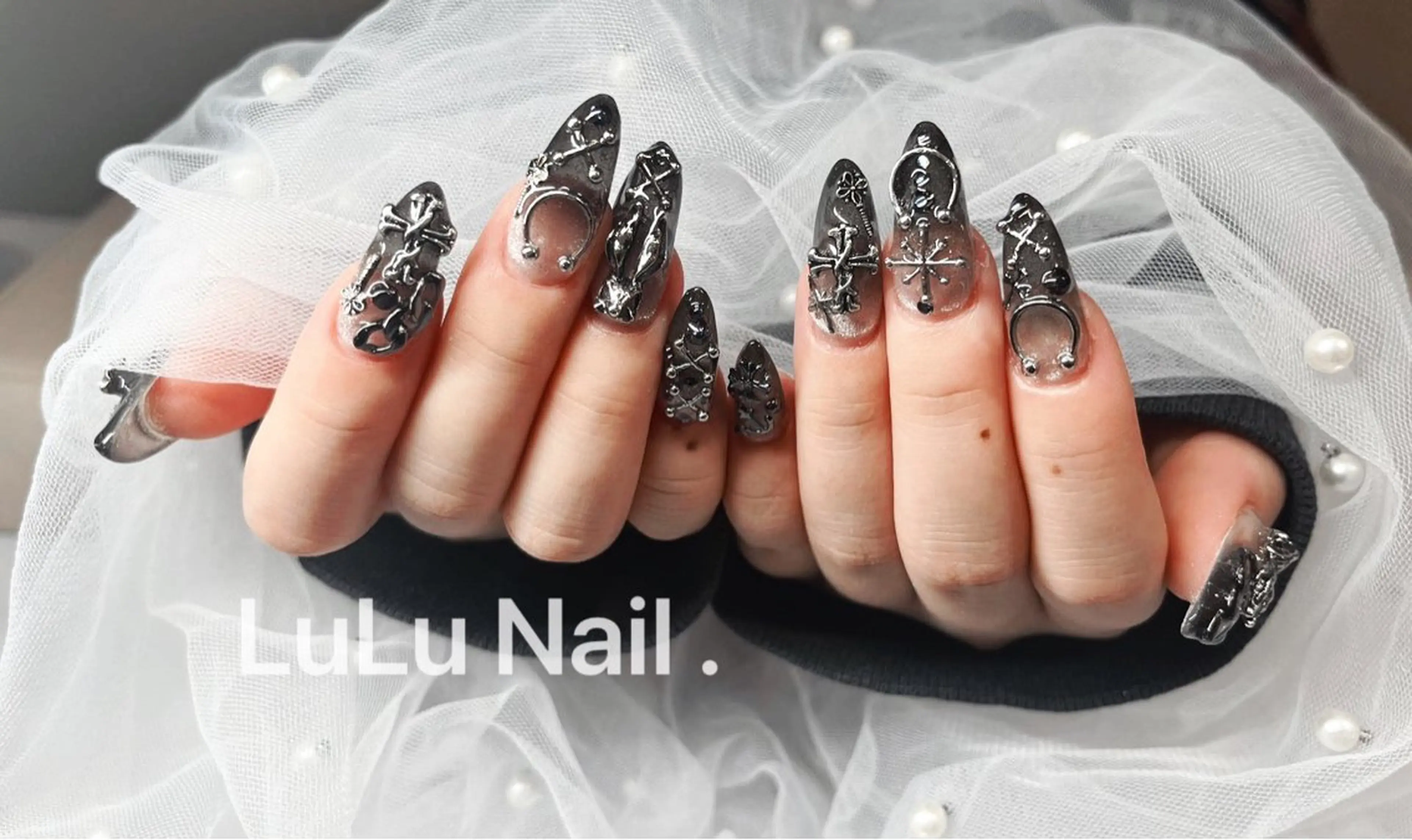 ネイル ハンドネイル LULU Nail salonみどりのネイルデザイン