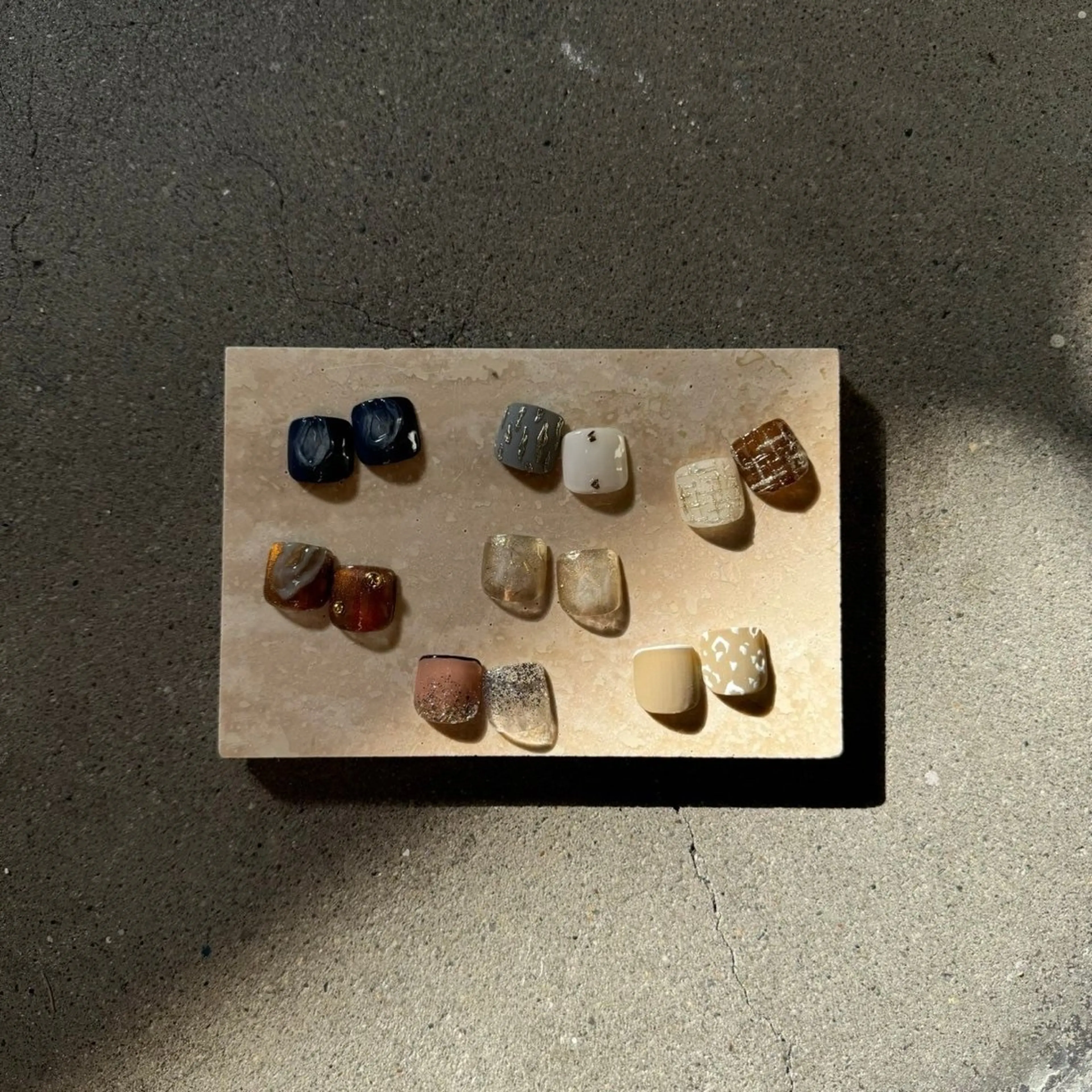 ネイル フットネイル シンプルネイル HONOKA W 【深江橋店】のネイルデザイン