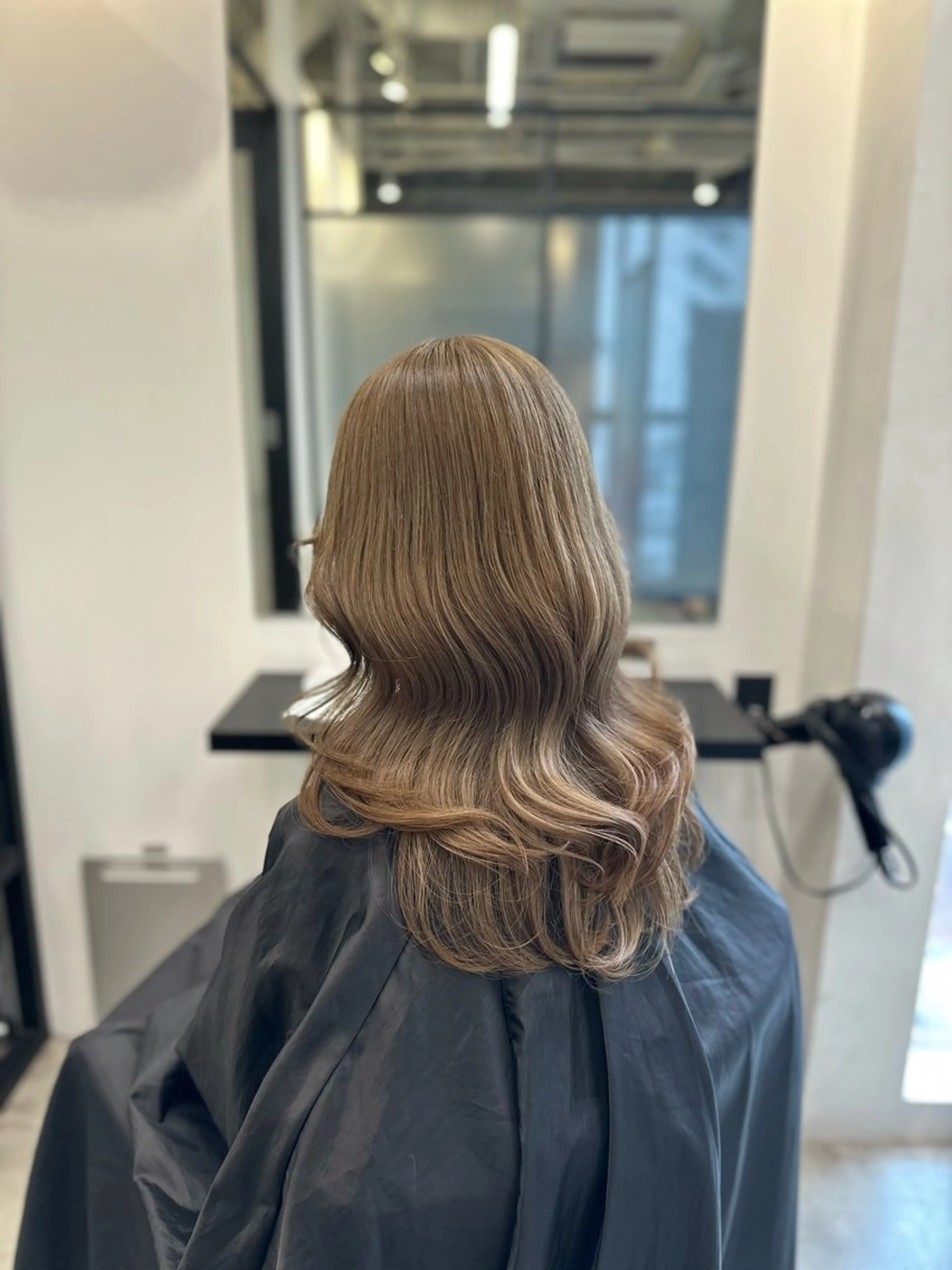 ロング カラー ヘアカラー トリートメント 韓国ヘア🇰🇷🎀 みきのヘアスタイル
