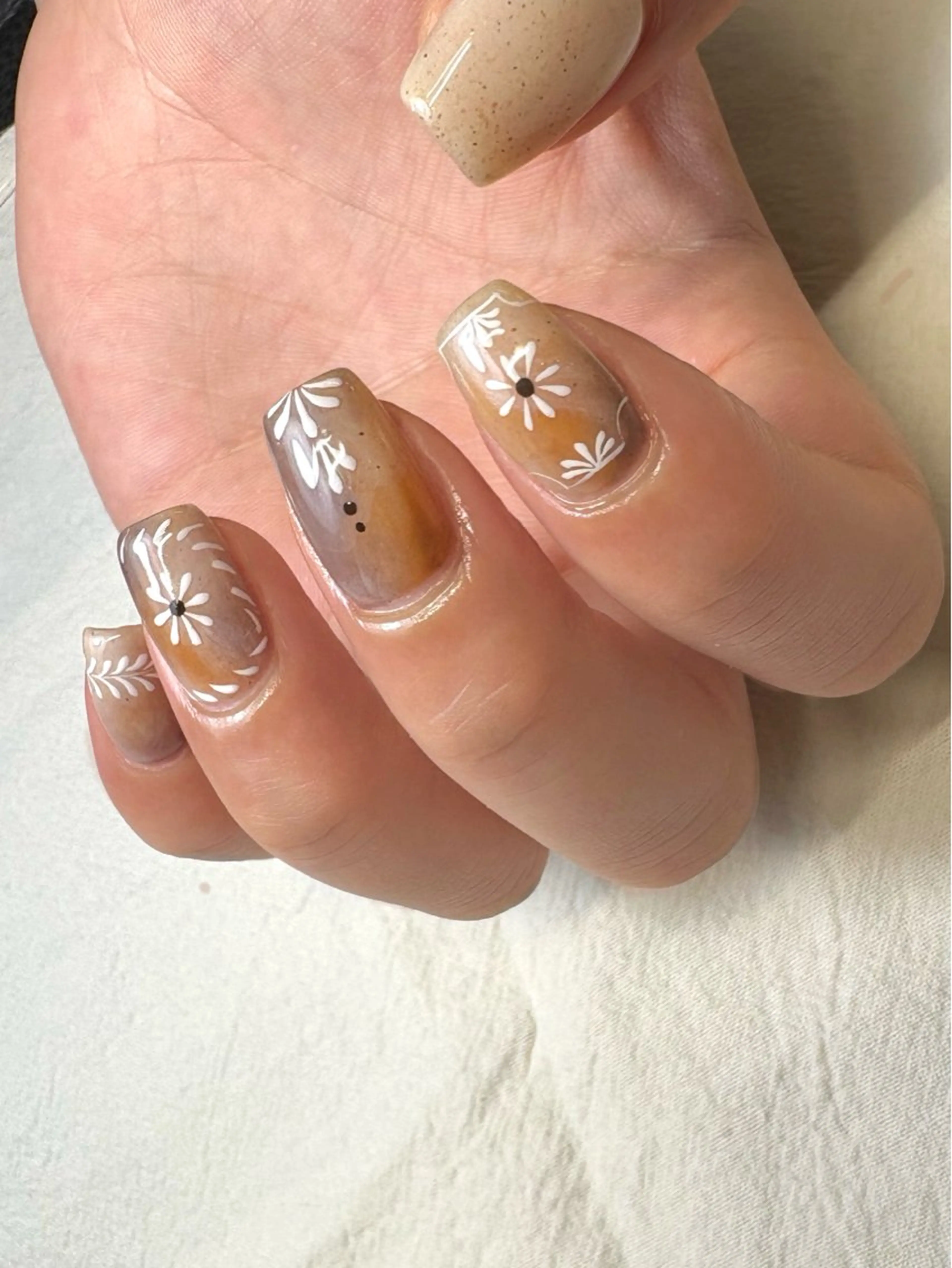 ネイル ハンドネイル MOJA NAIL所属・MOJA NAIL ＊MAIKOのネイルデザイン