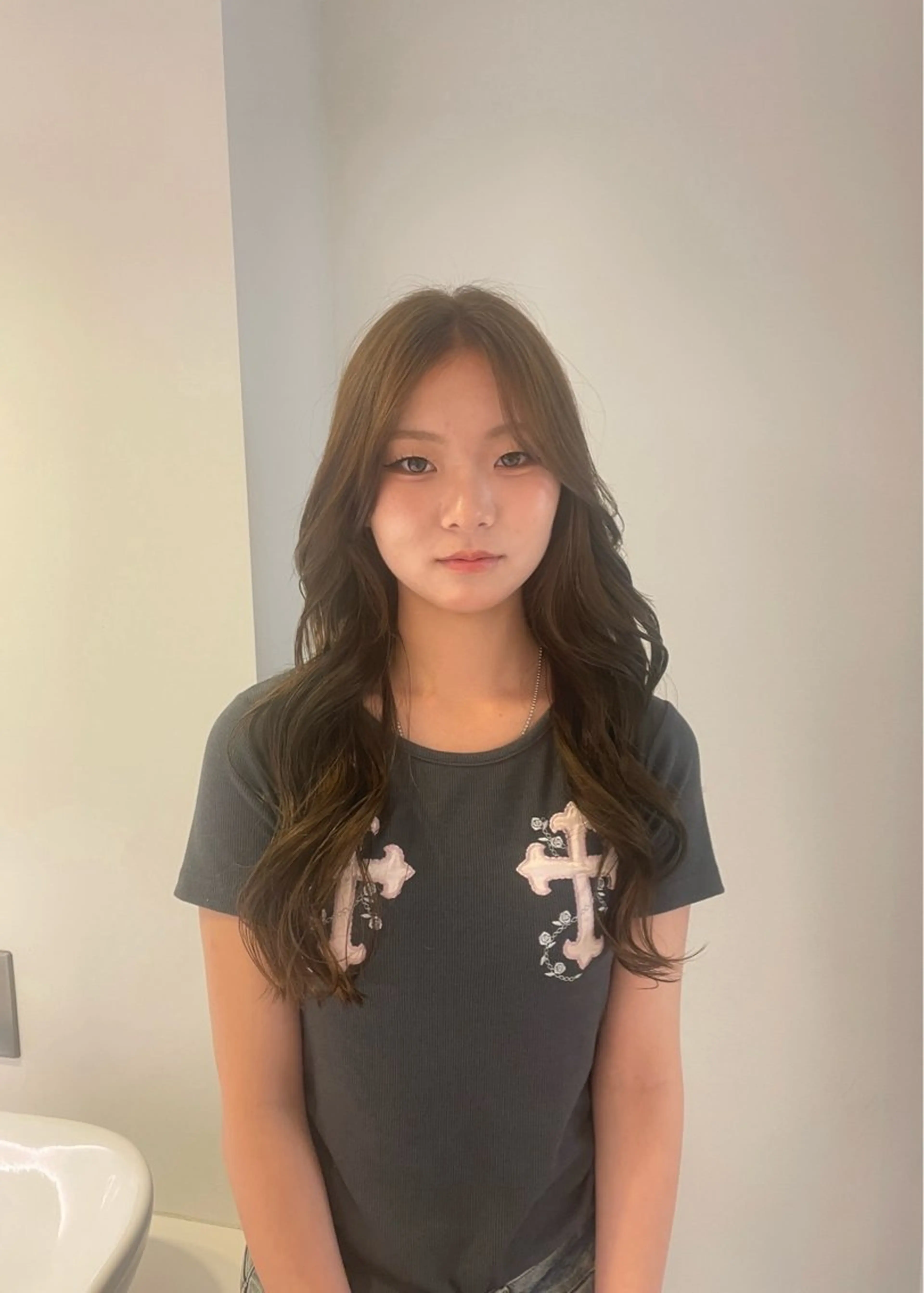 ロング ヘアカラー 🎨ハイライト･ ハイトーン/近藤怜那のヘアスタイル