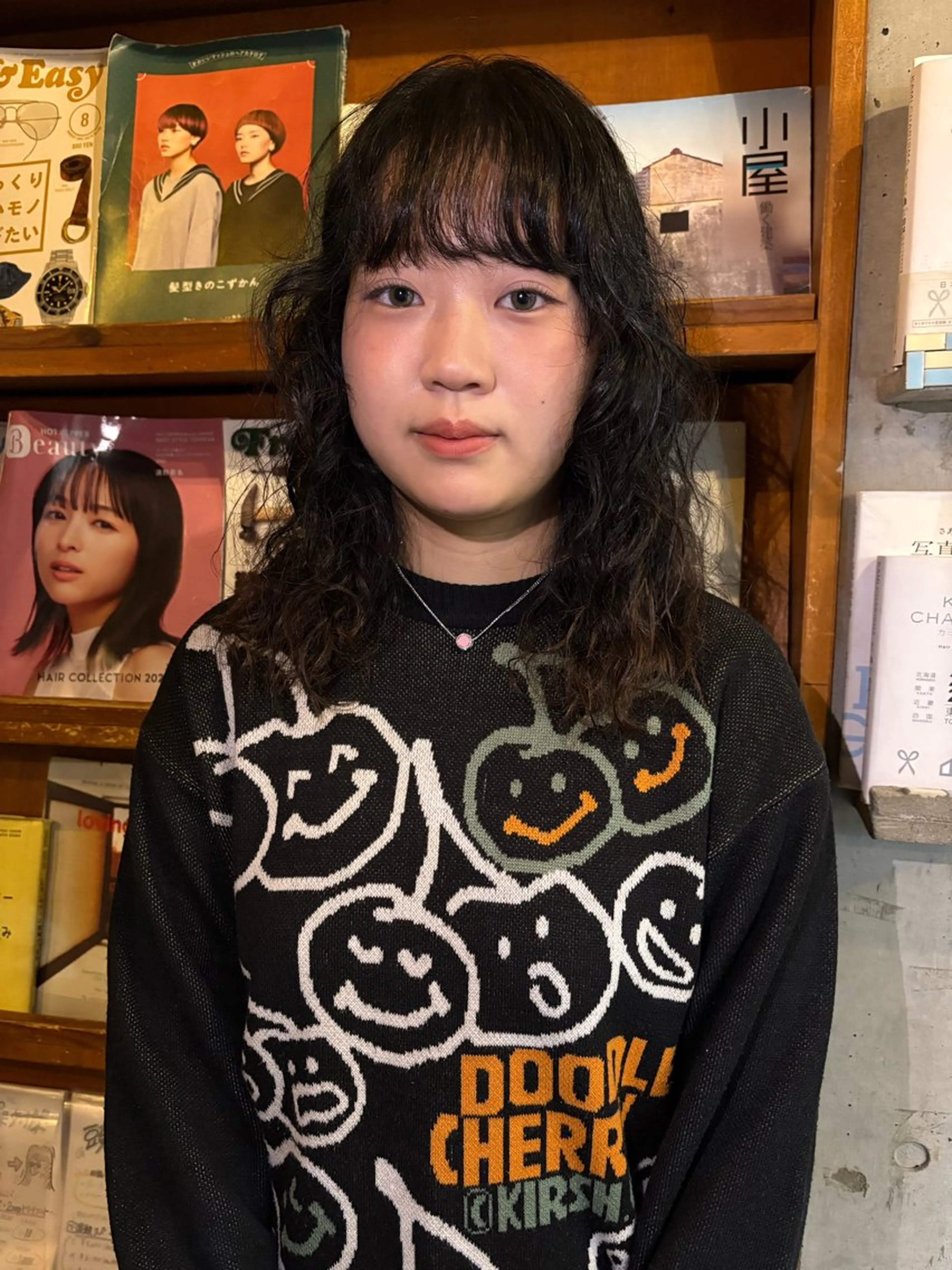 ミディアム パーマ 金尾 凜のヘアスタイル