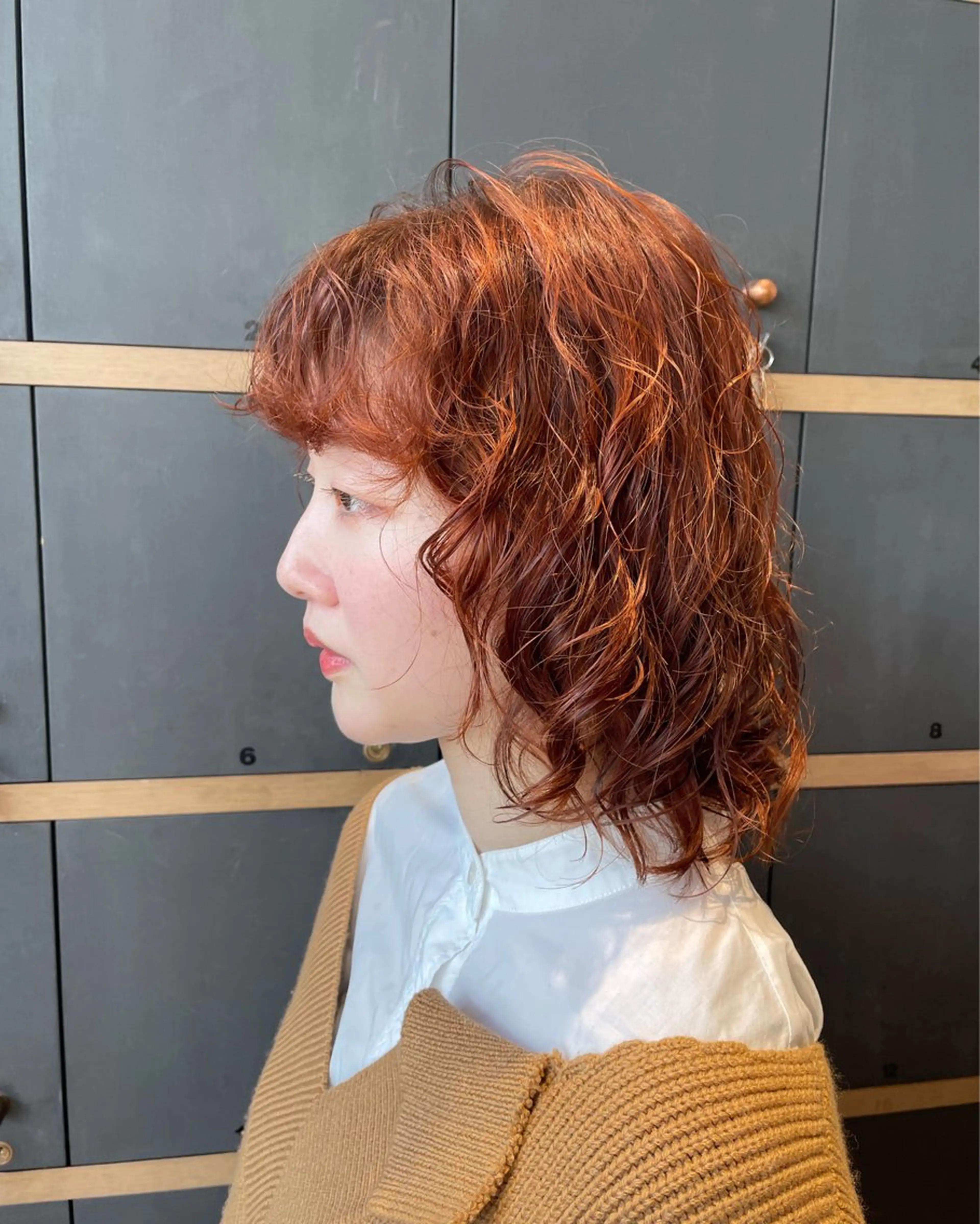 ミディアム カット ヘアカラー 🩰Lolonois 森ノ宮Aiko🎀のヘアスタイル