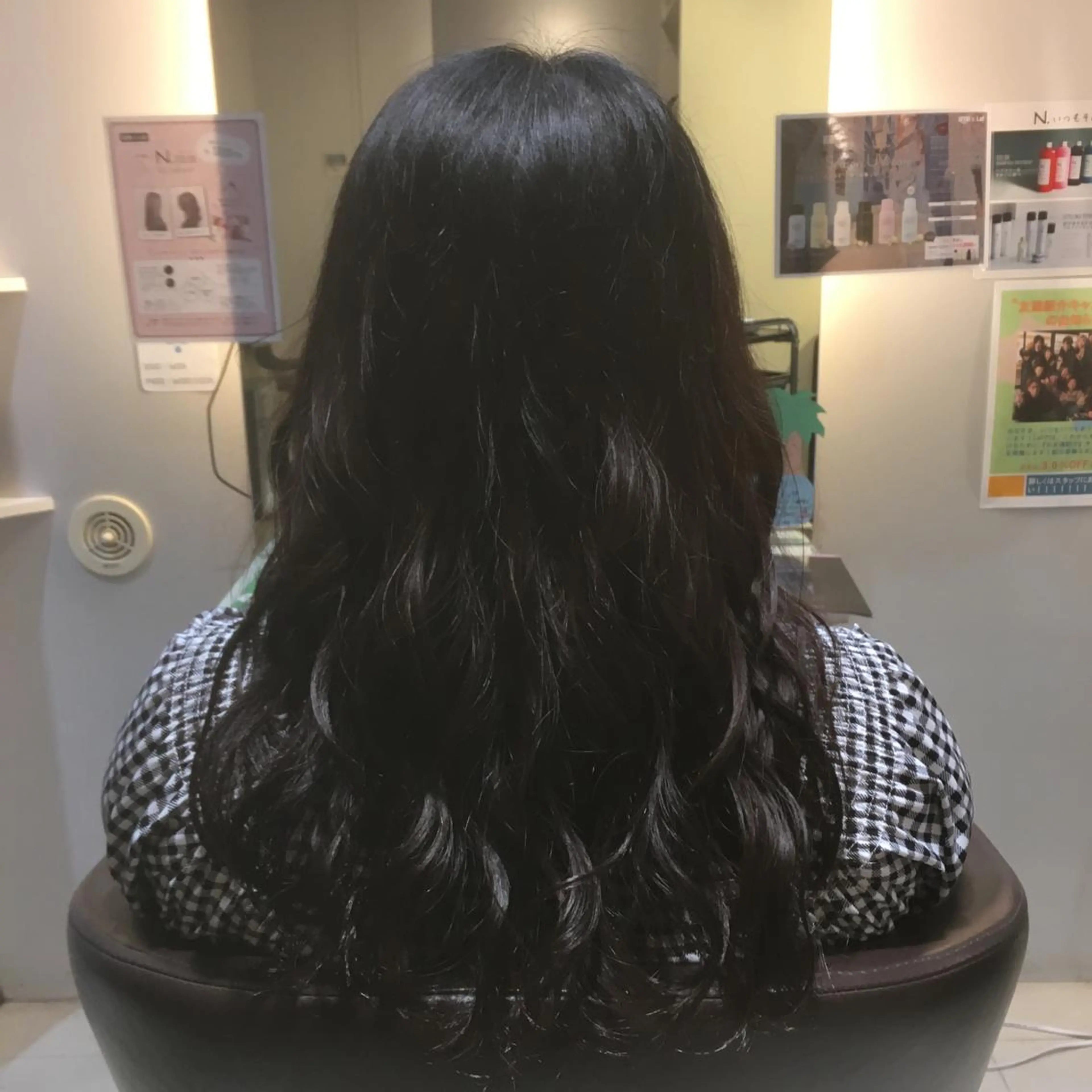 ロング しのはら まどかのヘアスタイル