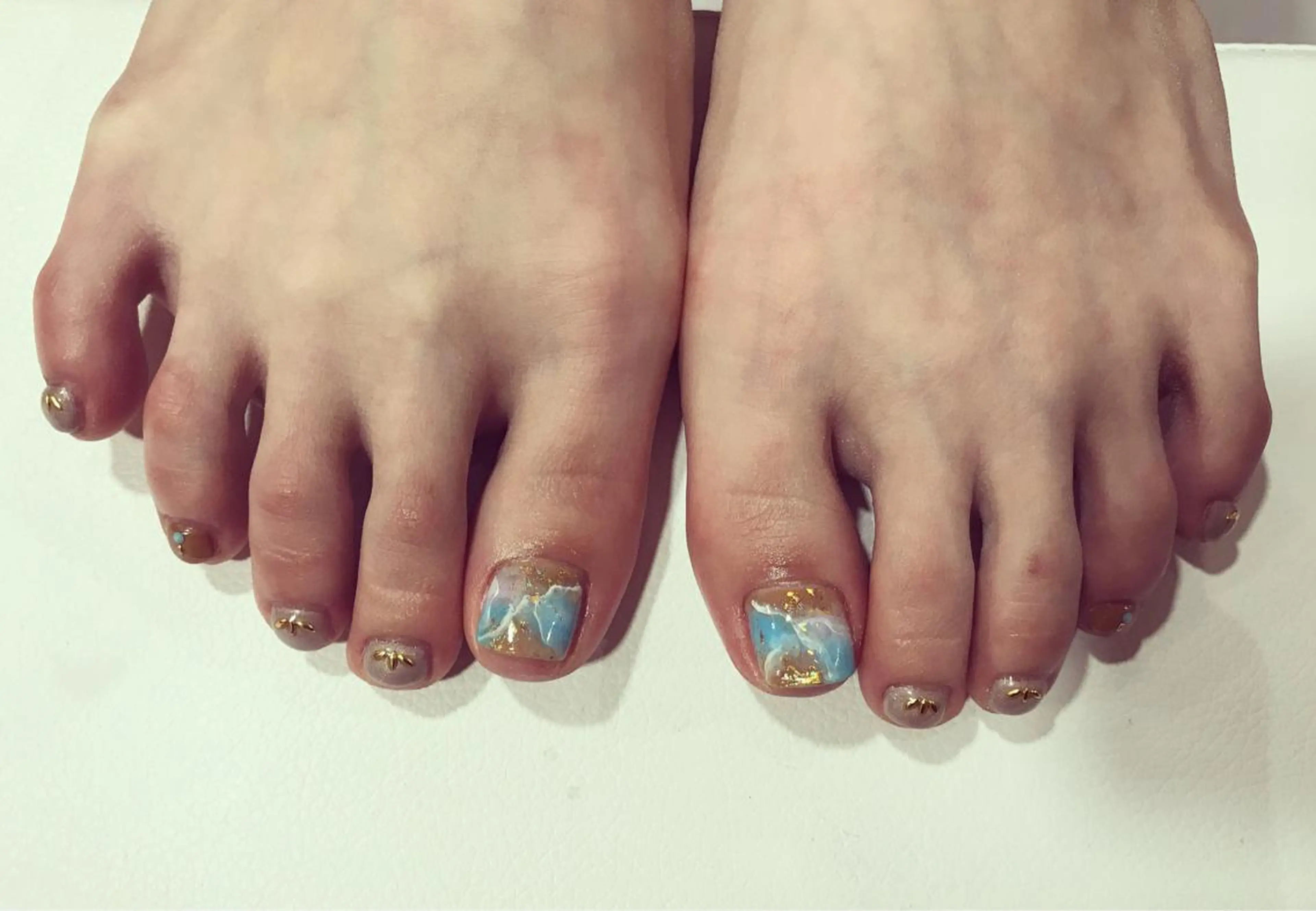 ネイル フットネイル 夏ネイル maison　opus所属・nailartist lisaのネイルデザイン