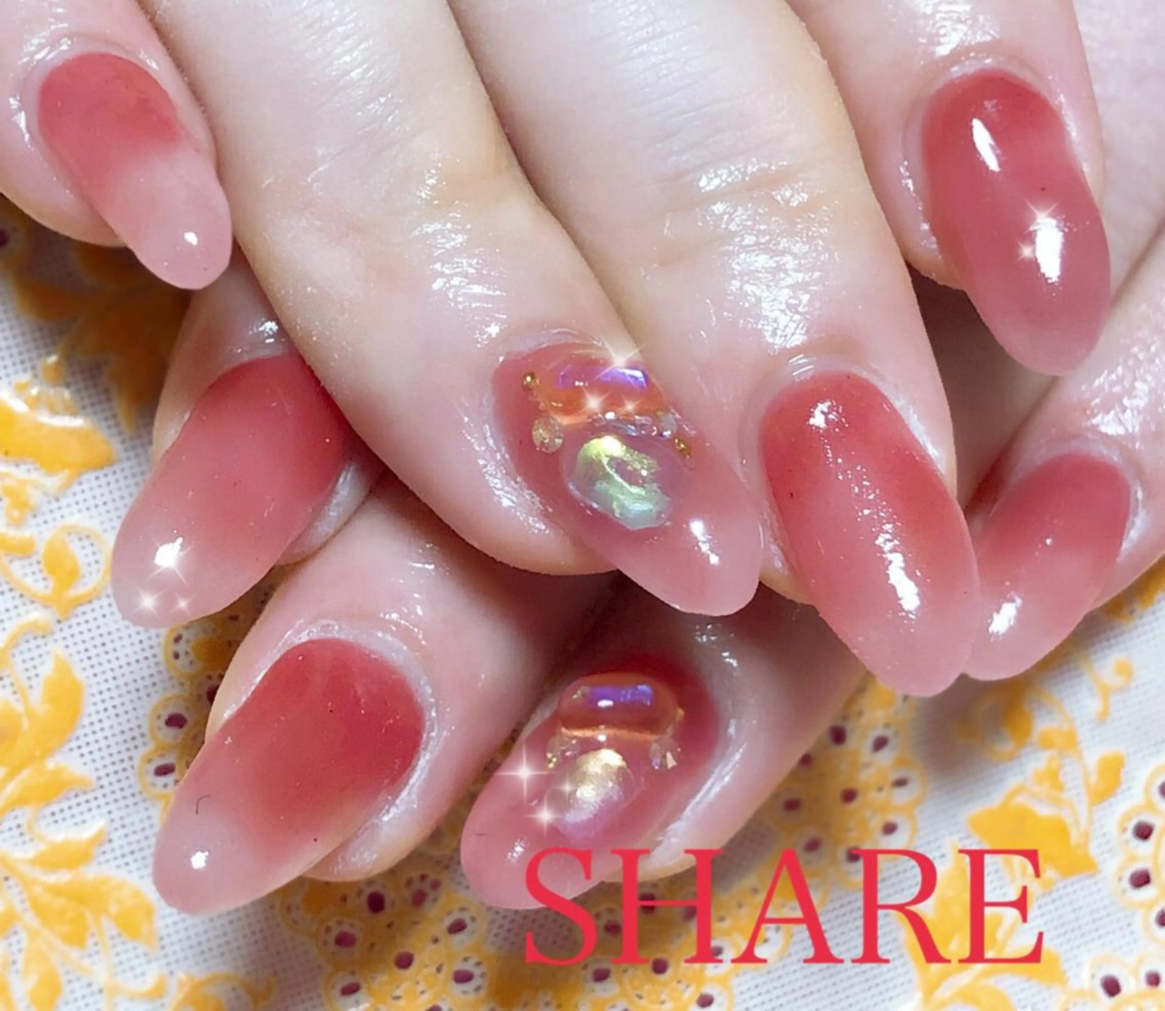 ミディアム ネイル Sunny&RoyGBiv所属・hiranaka mayuのネイルデザイン