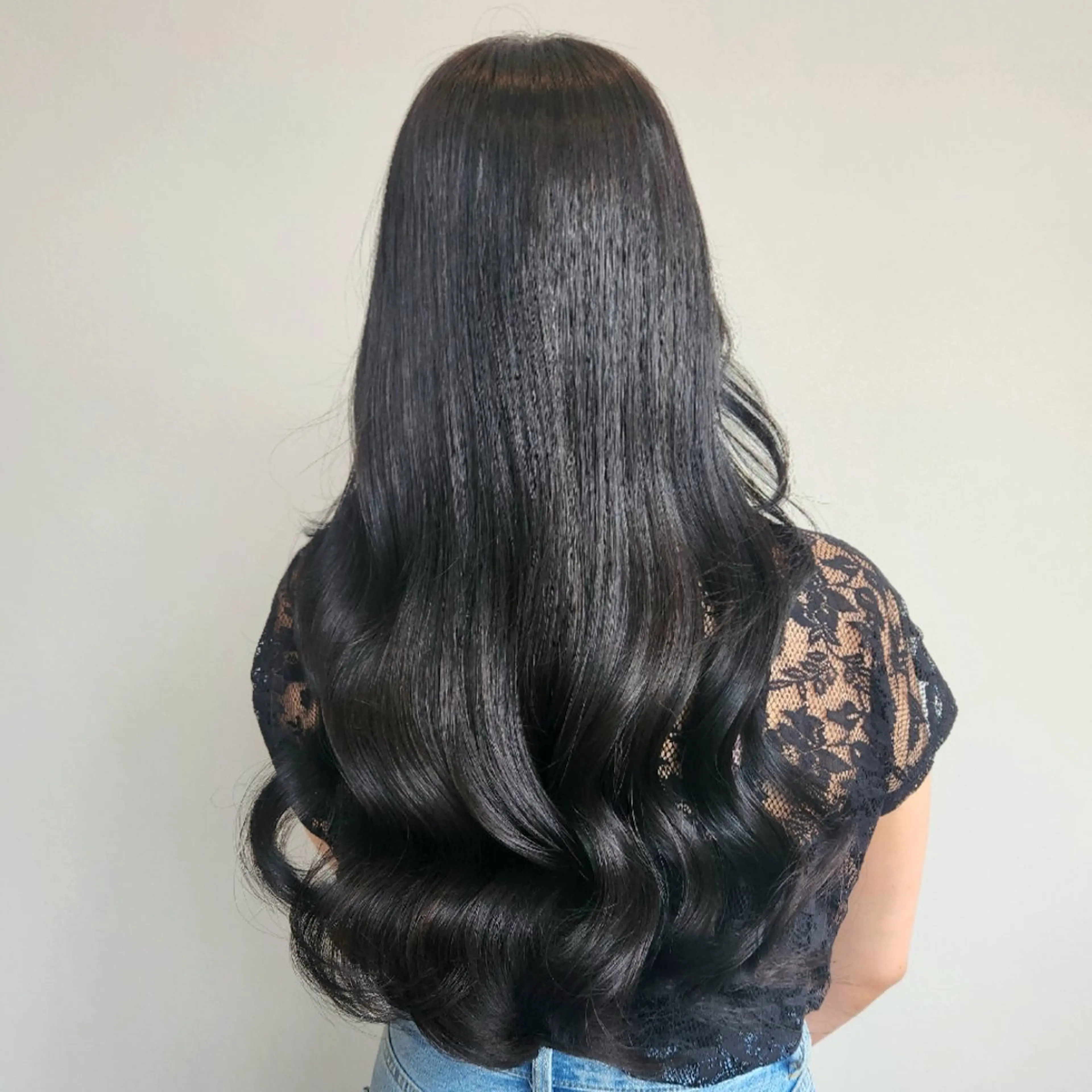 ロング カラー ブリーチ 透明感カラー ブリーチなしカラー O.hair designers所属・シールエクステ🎀 ホシノ🕒ユウカのヘアスタイル