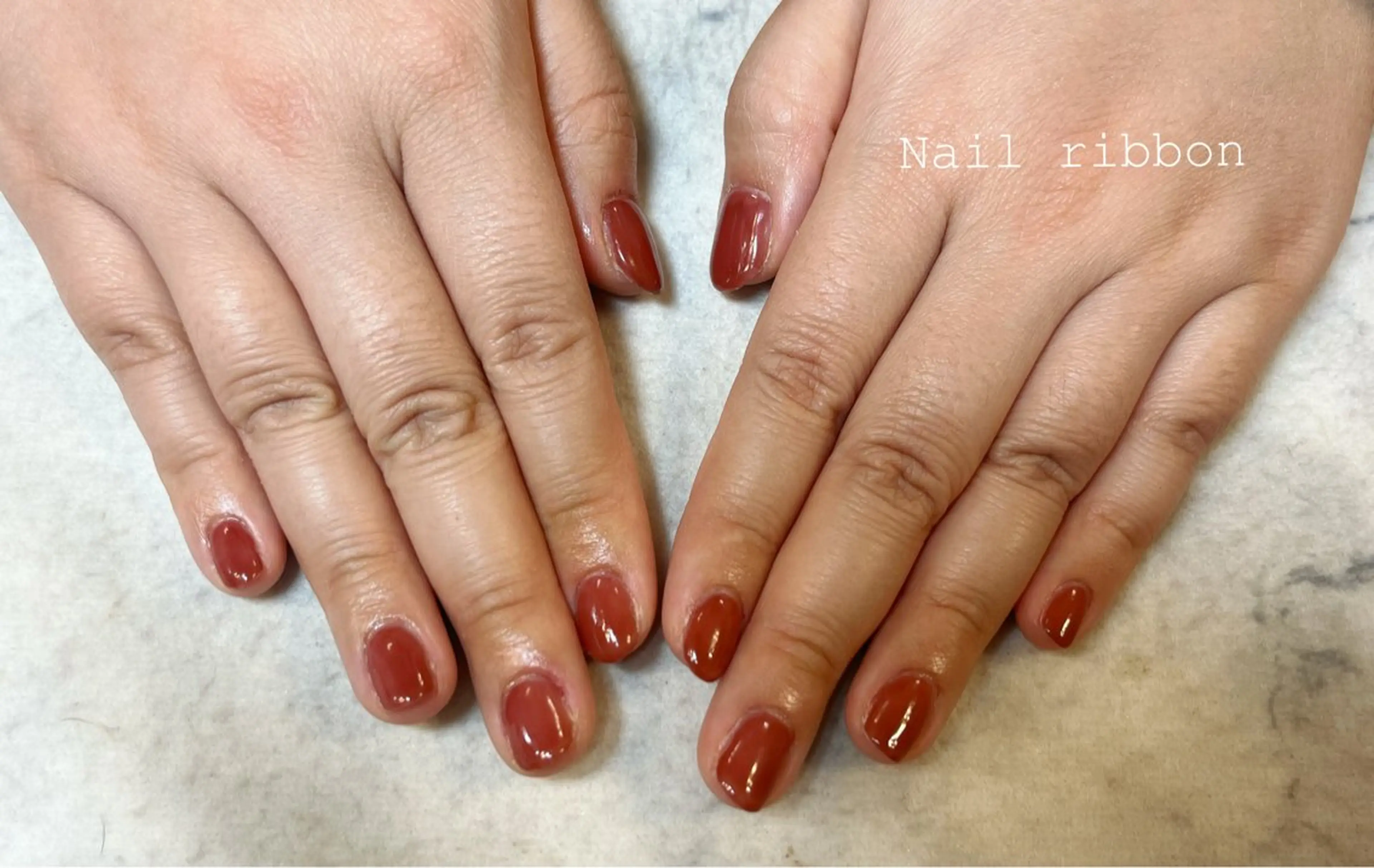 ネイル ブラウン ワンカラーネイル ハンドネイル ネイルリボン 笠井のネイルデザイン