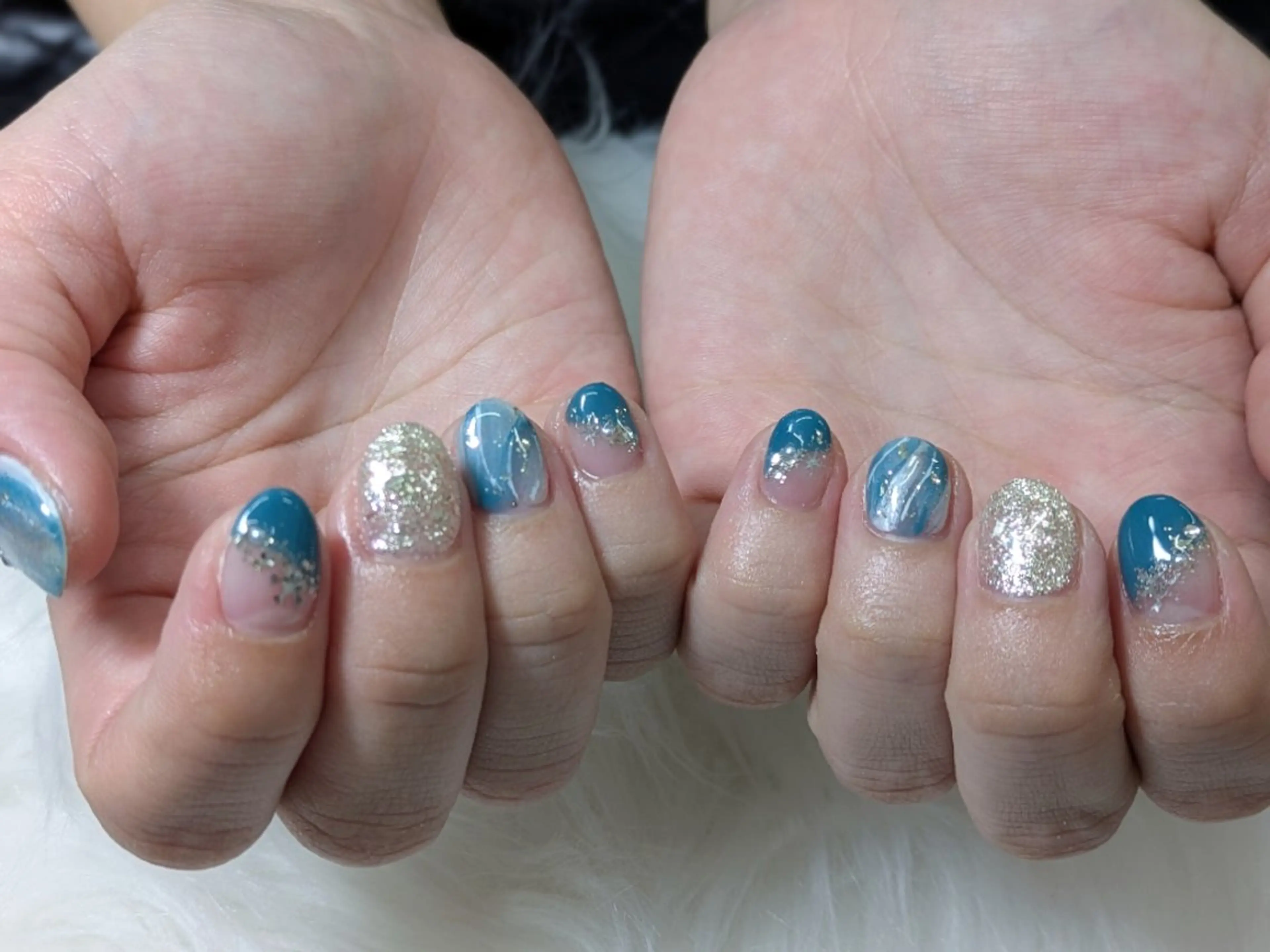 ネイル ブルー ラメ(グリッター) ハンドネイル hair&nail gumi所属・hair&nail gumiのネイルデザイン