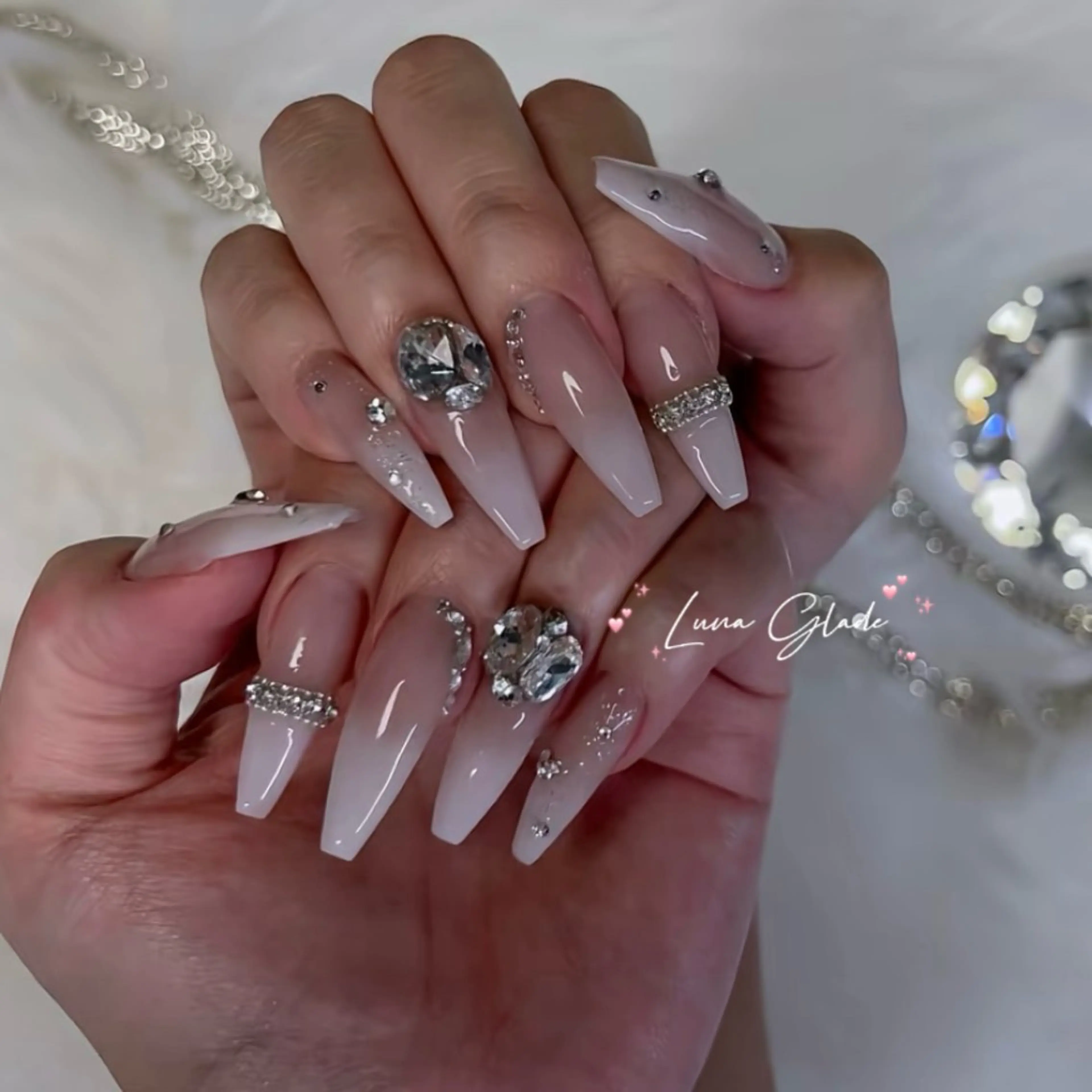 ネイル ハンドネイル Luna Glade Nail Salon所属・Luna Gladeのネイルデザイン